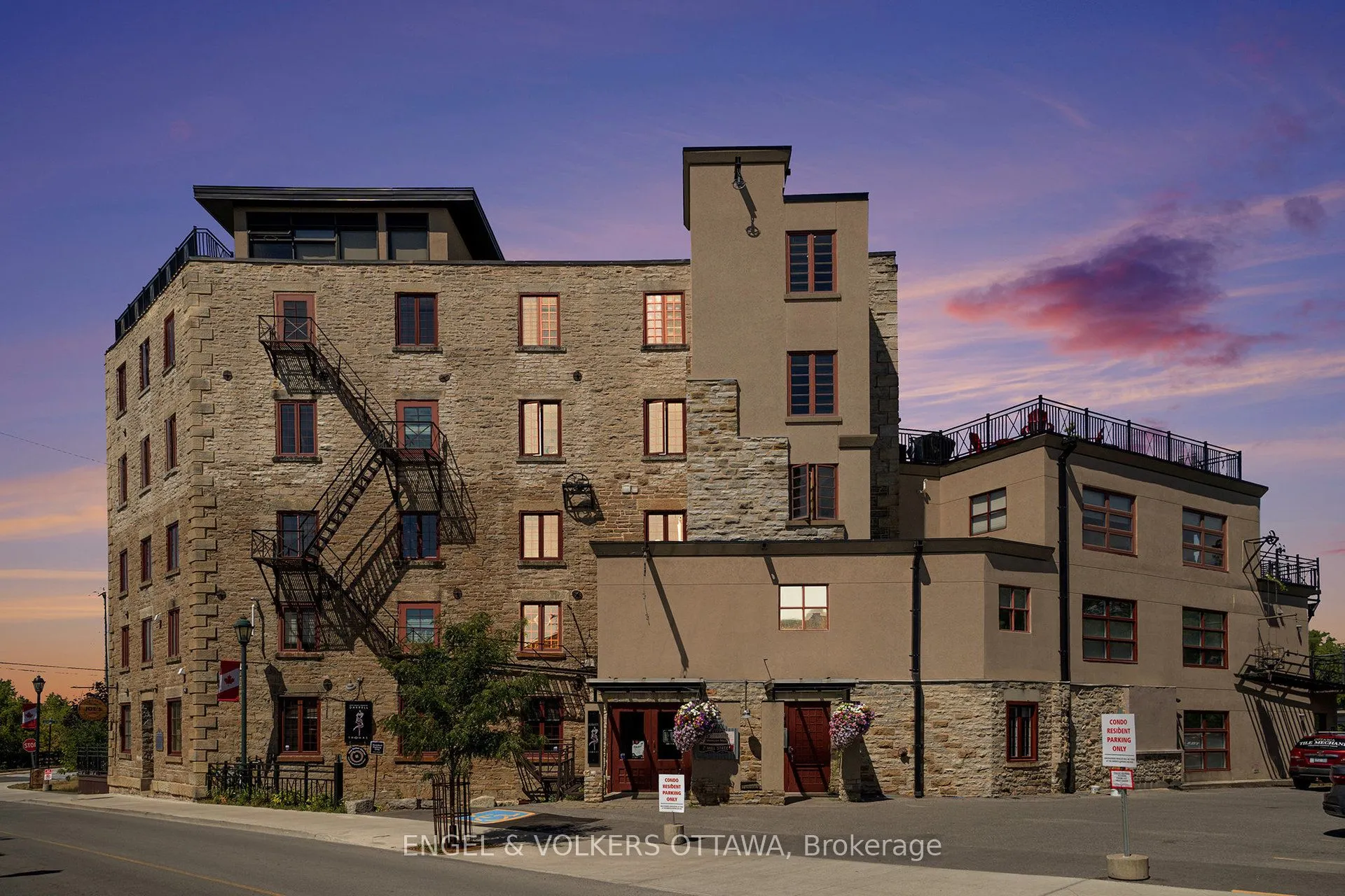 7 Mill Street, #103
