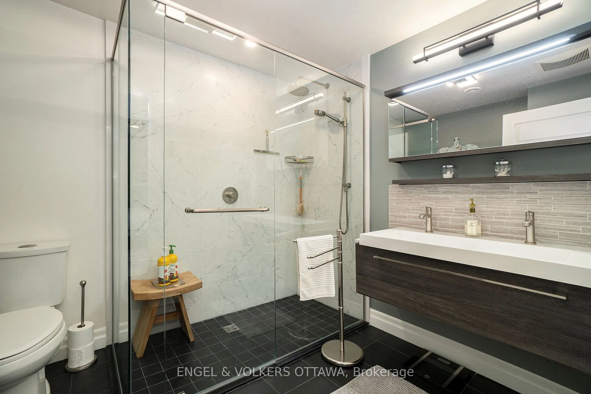 7 Mill Street, #103