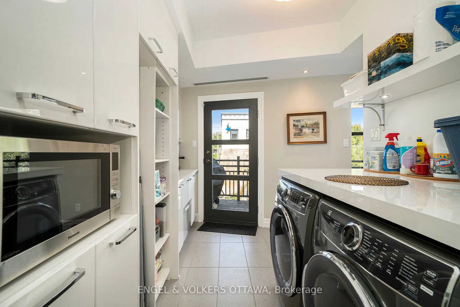 7 Mill Street, #103