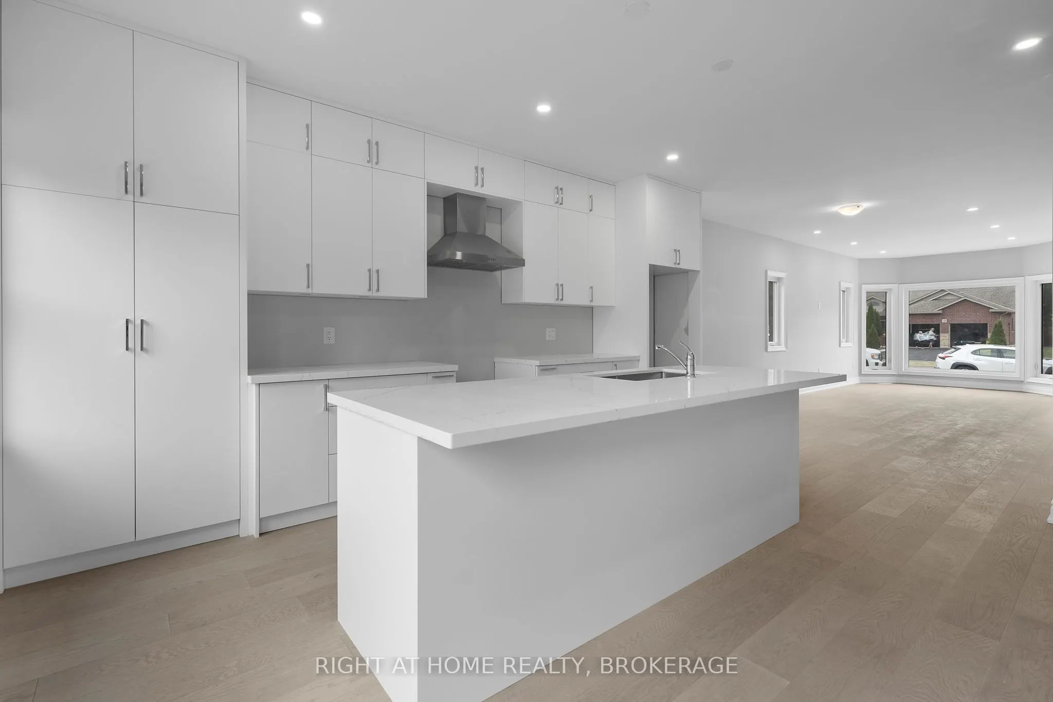201 Hetram Court