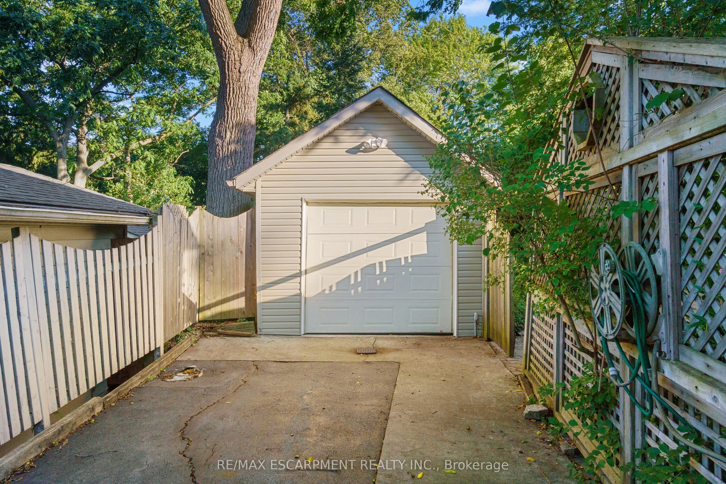 64 Academy Street