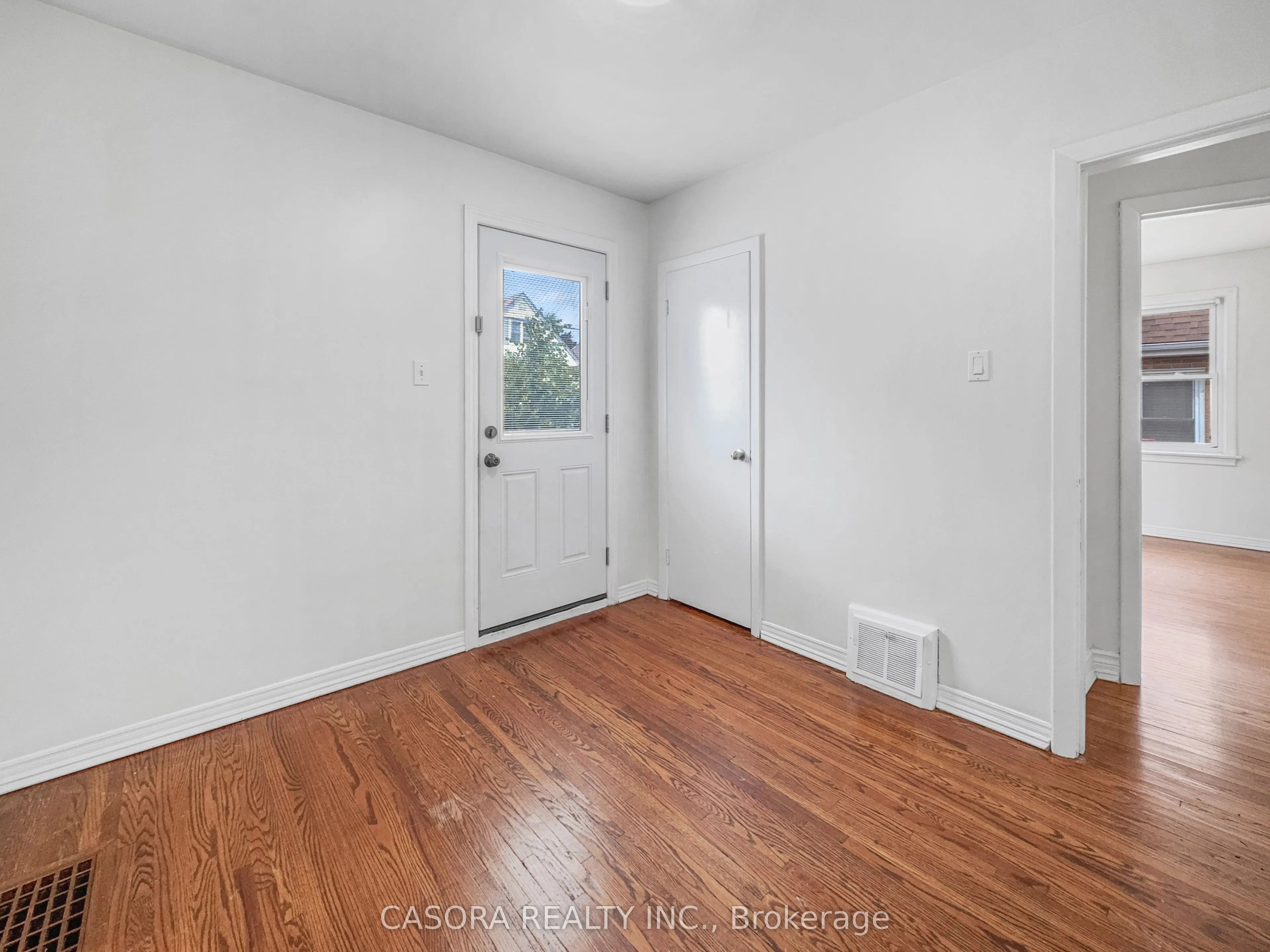 300 East 32nd Street