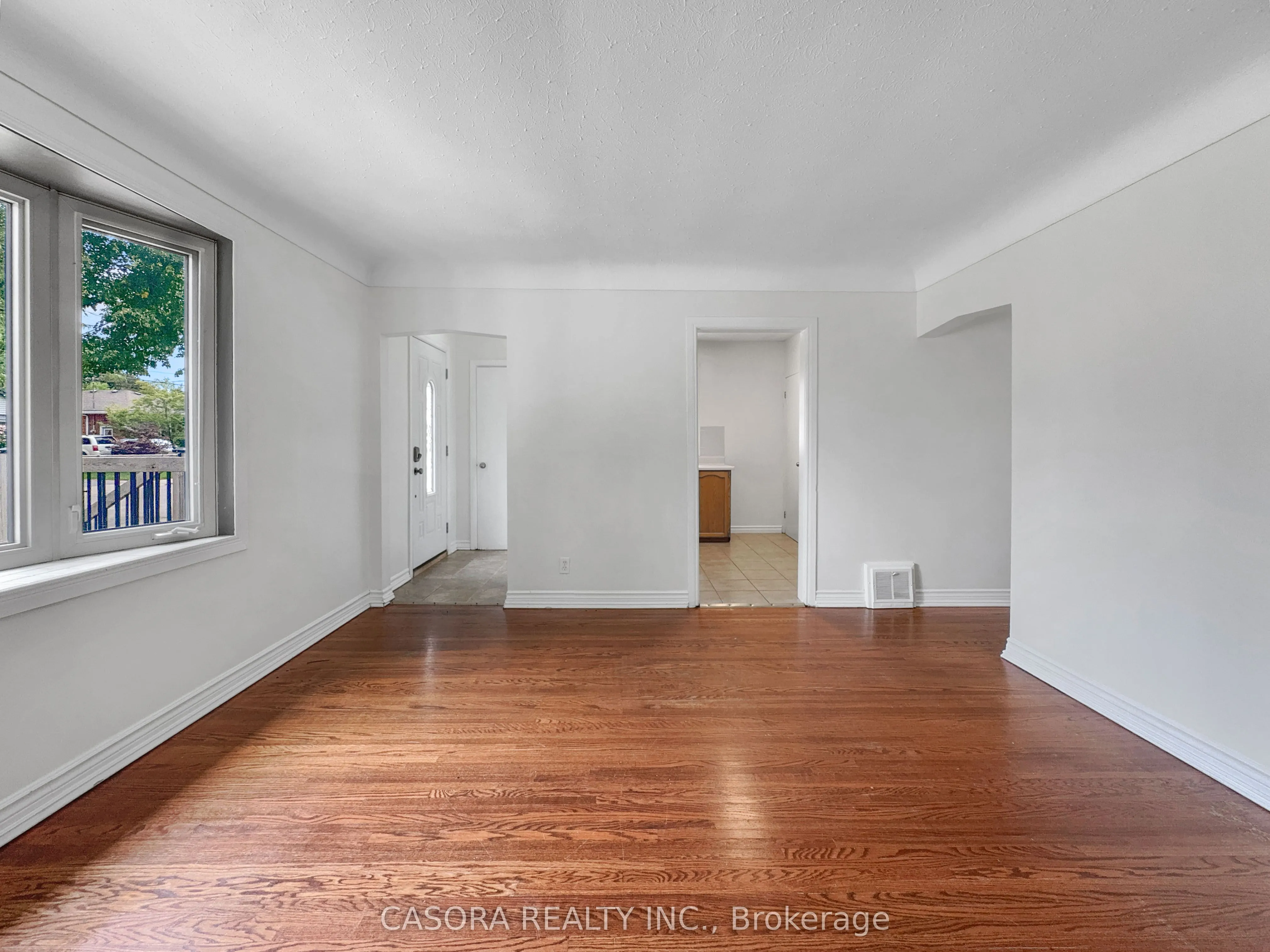 300 East 32nd Street