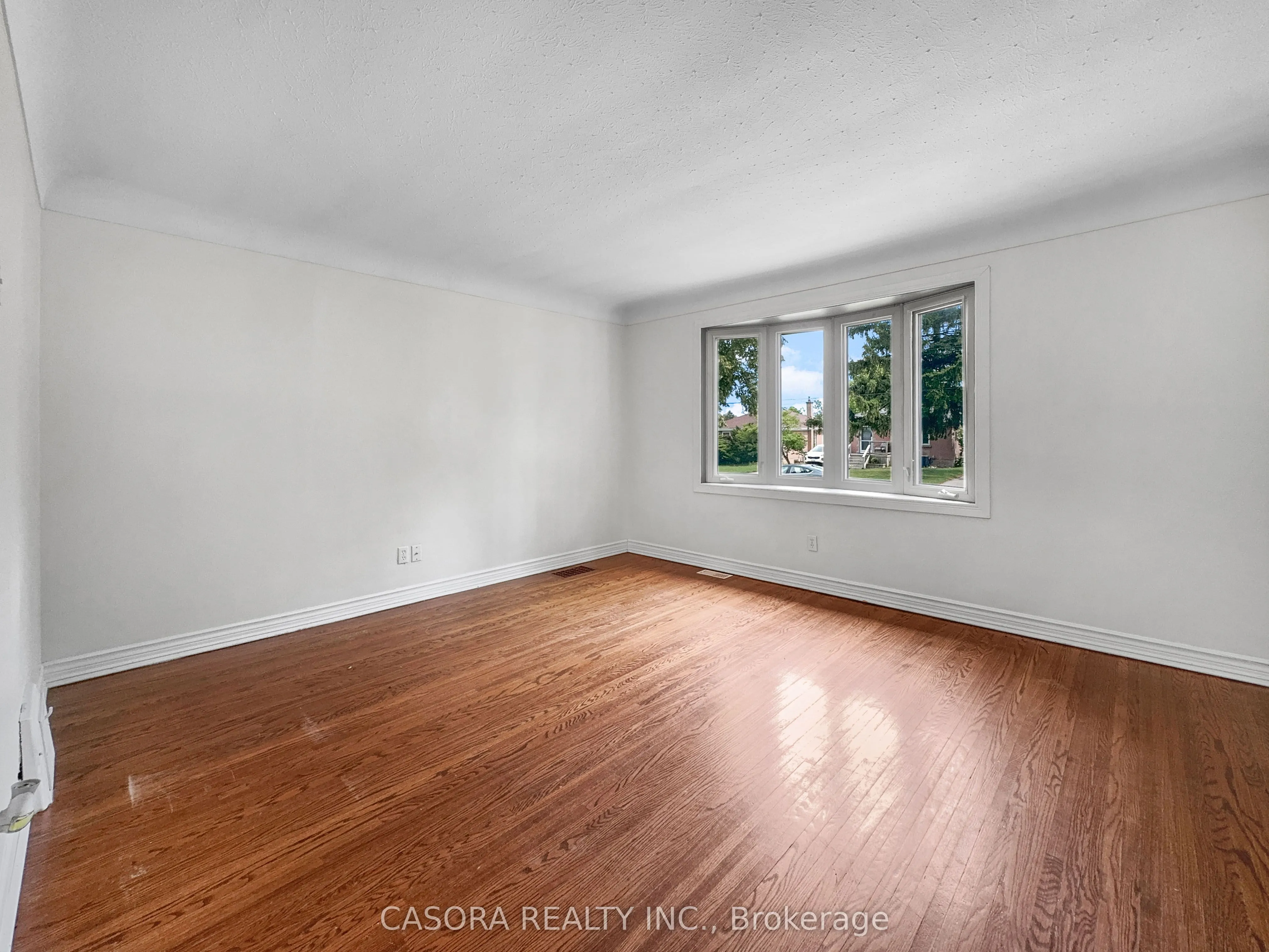 300 East 32nd Street