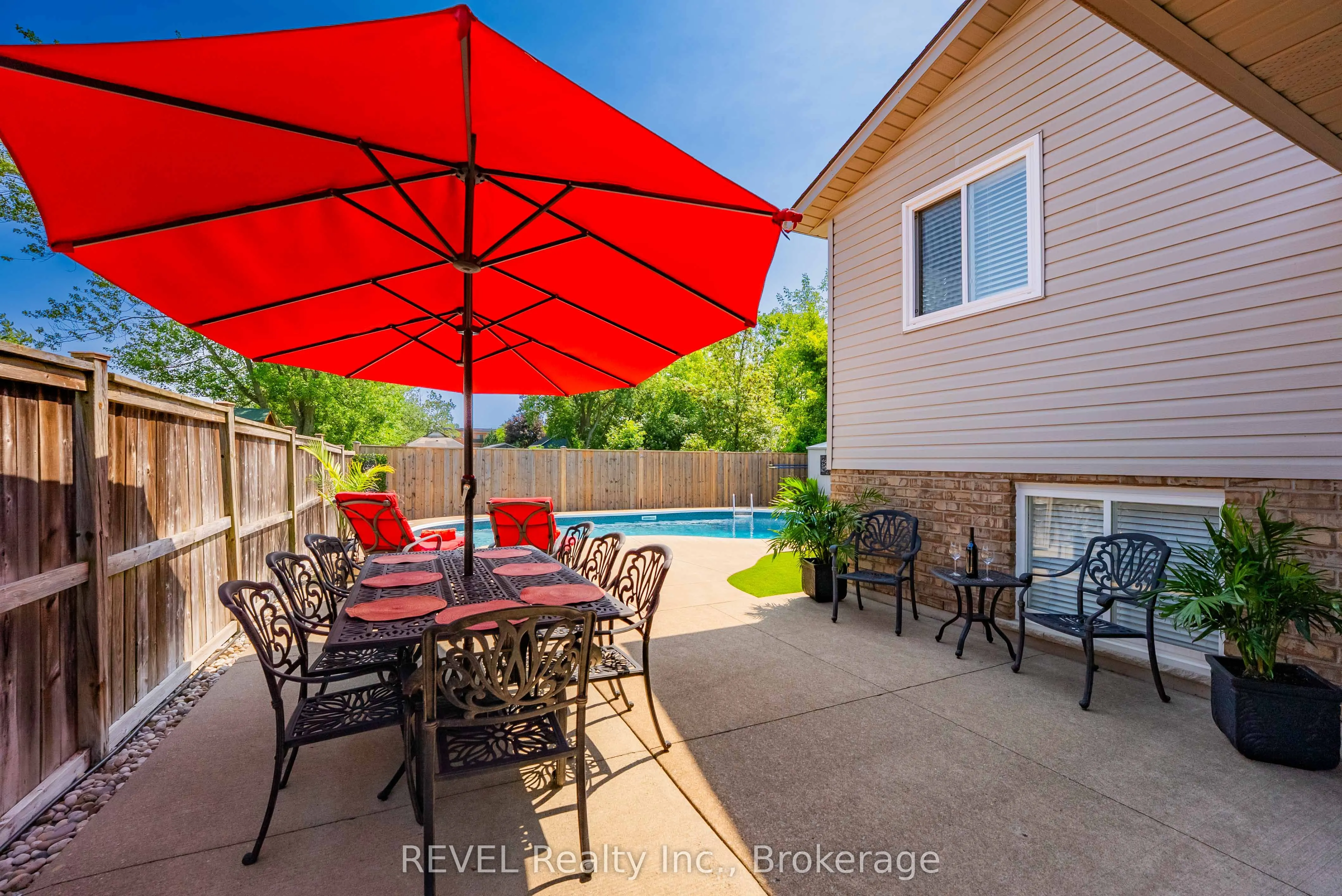 35 Hunter Drive