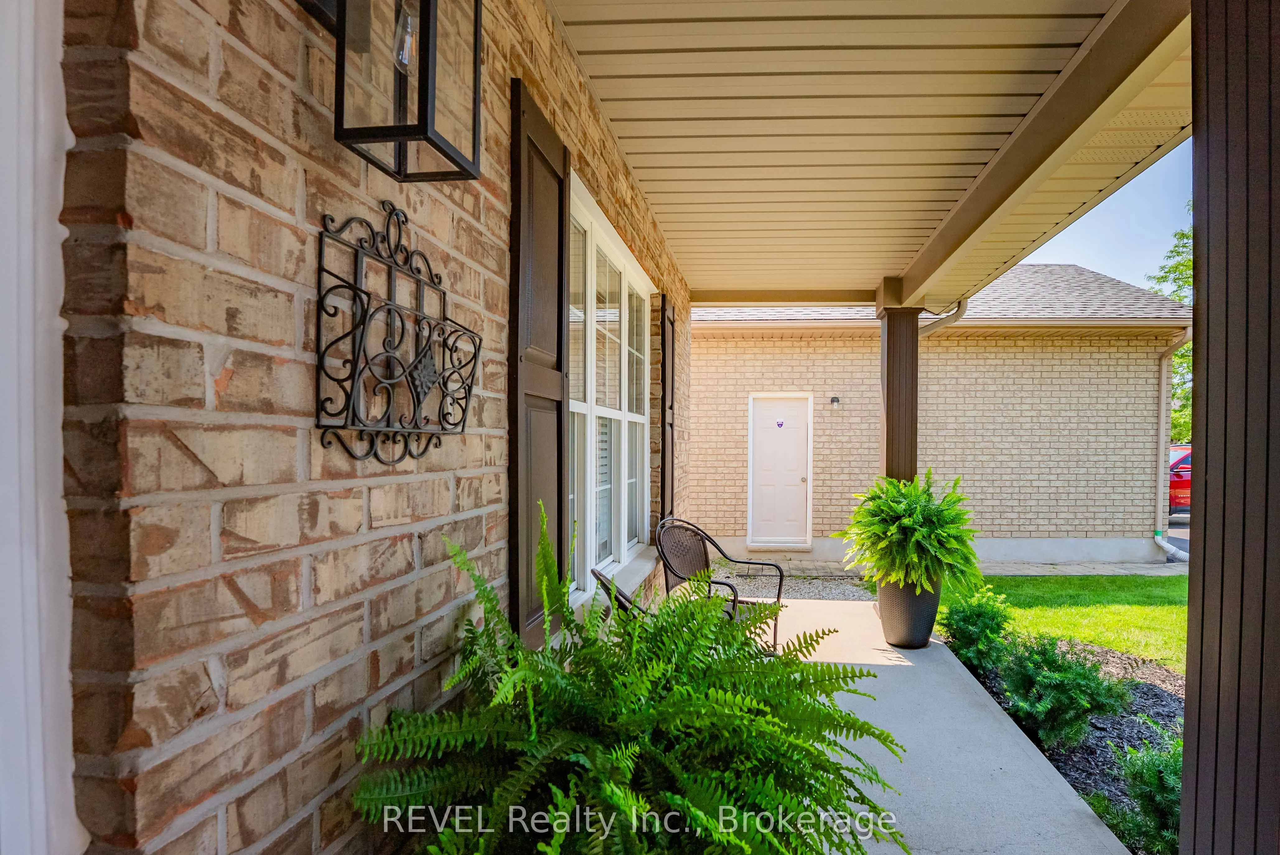 35 Hunter Drive