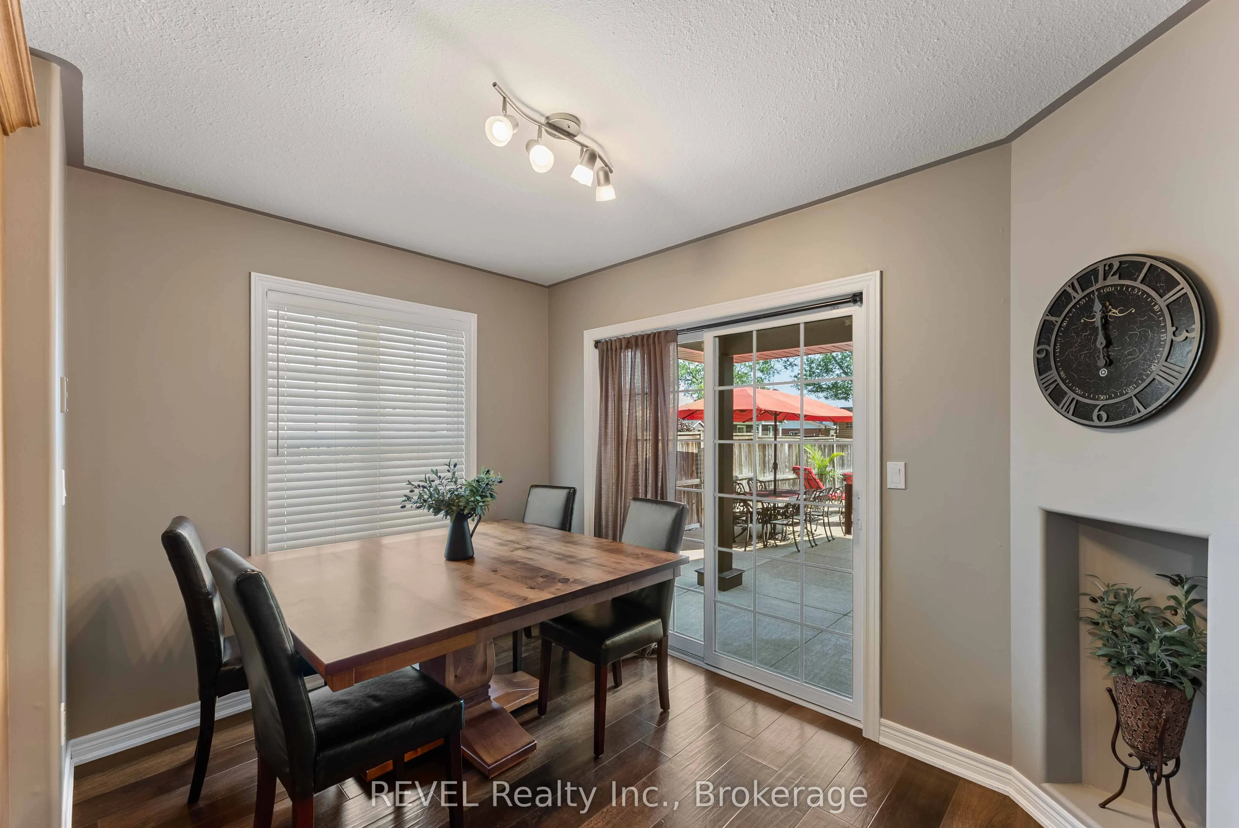 35 Hunter Drive
