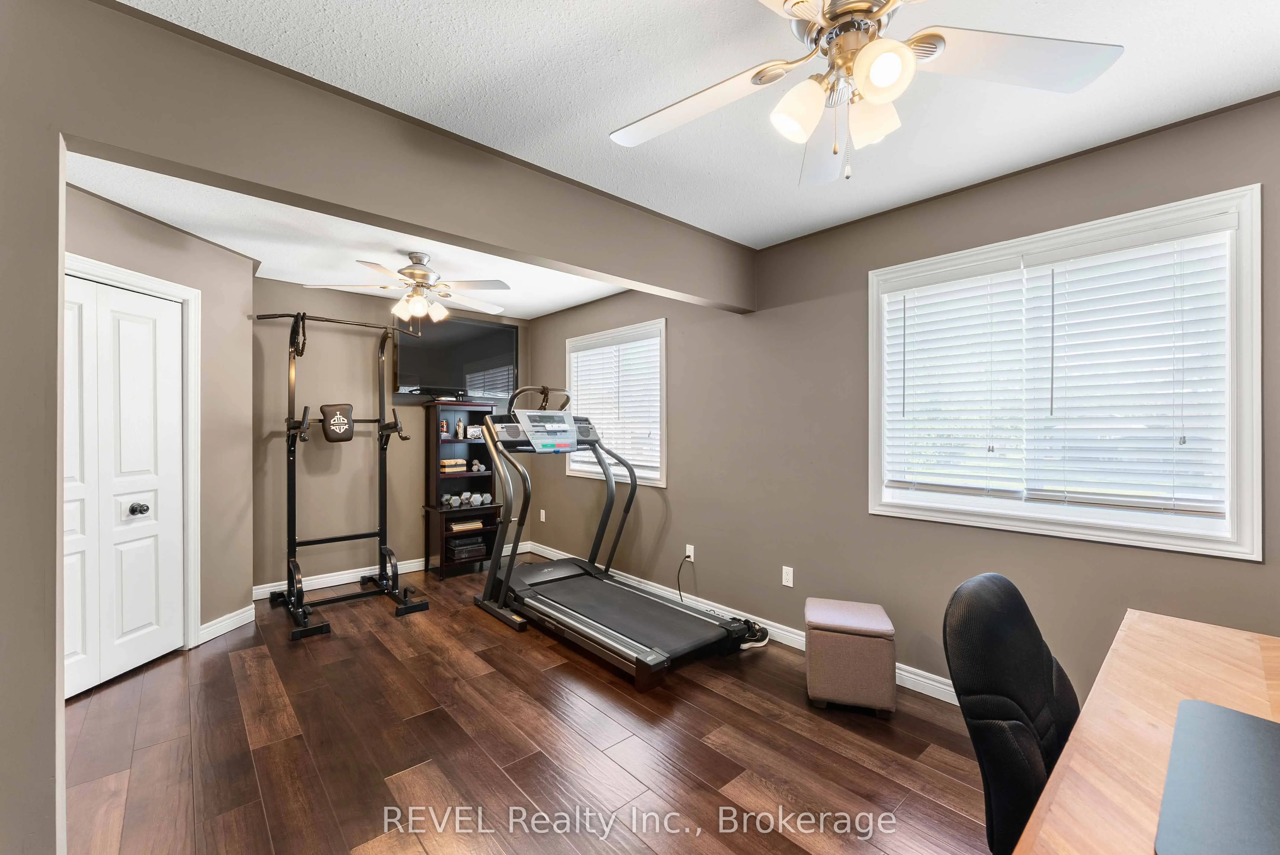 35 Hunter Drive