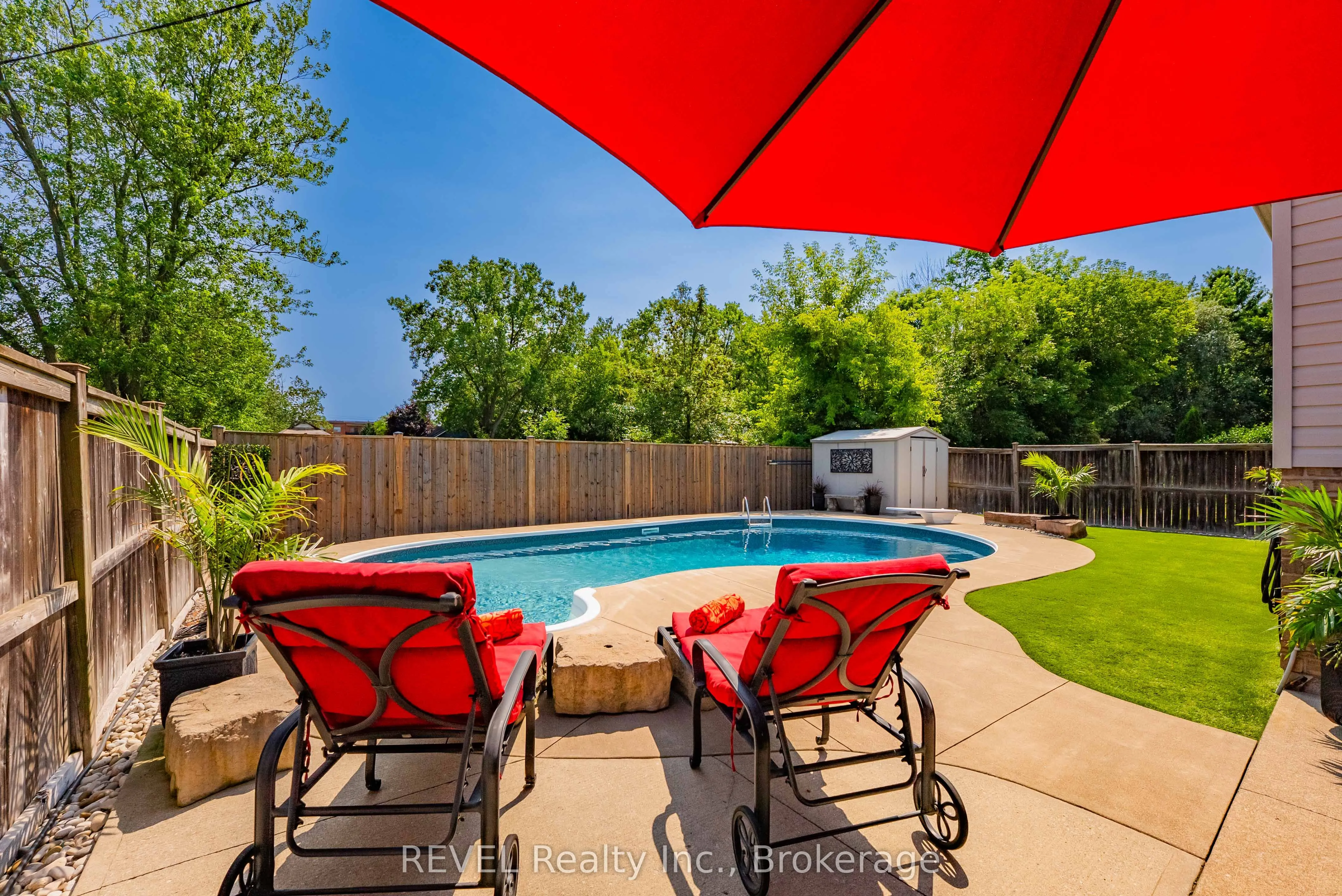 35 Hunter Drive
