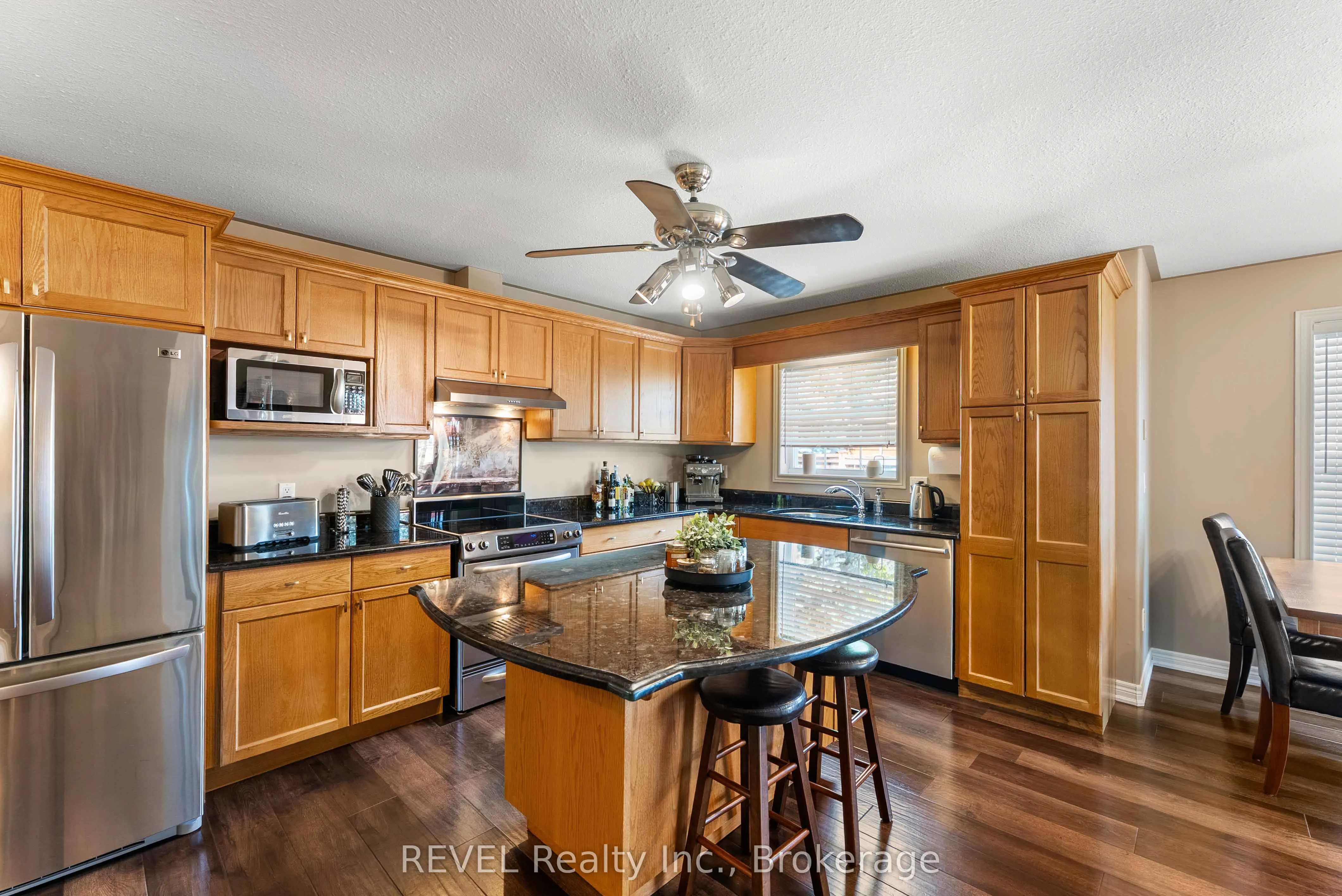 35 Hunter Drive