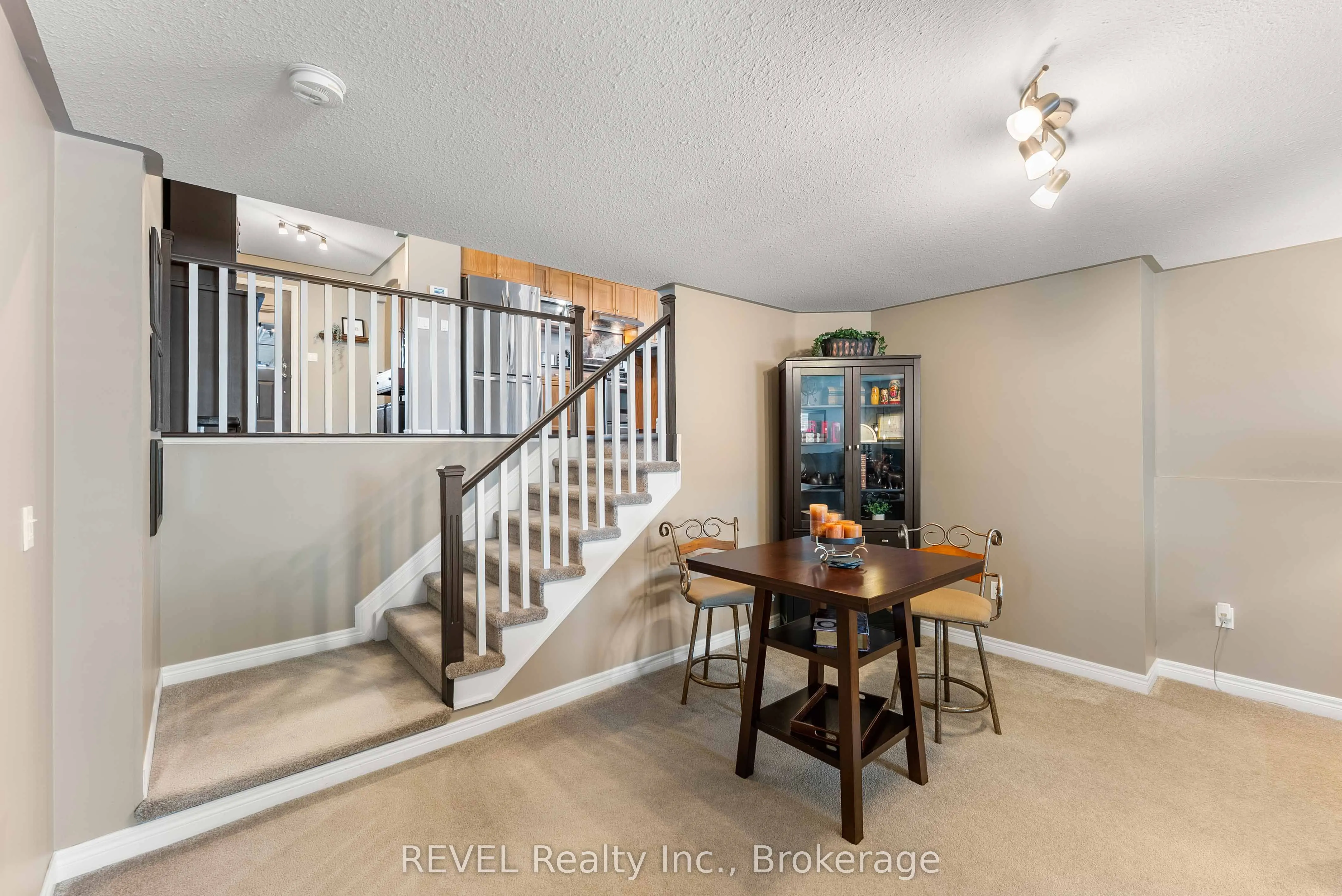 35 Hunter Drive