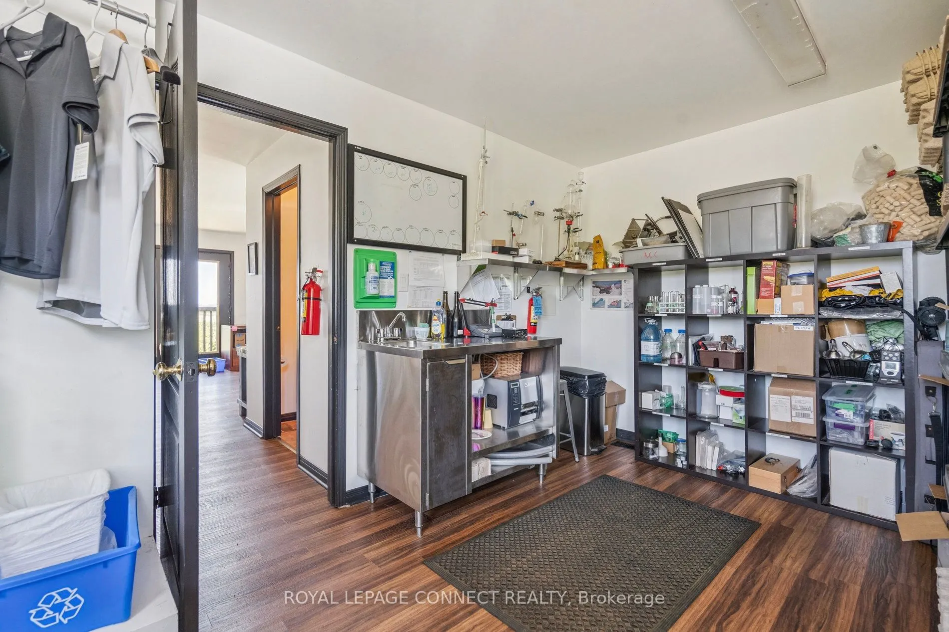 3751 King Street
