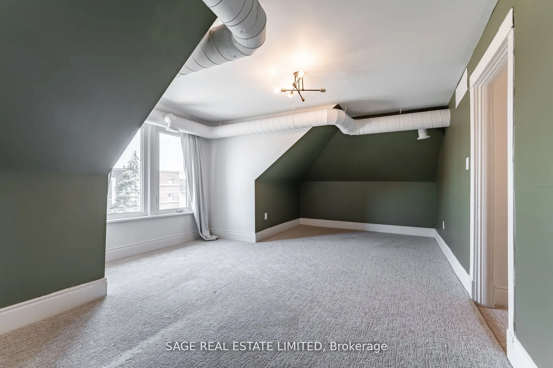 459 Aberdeen Avenue, #3rd