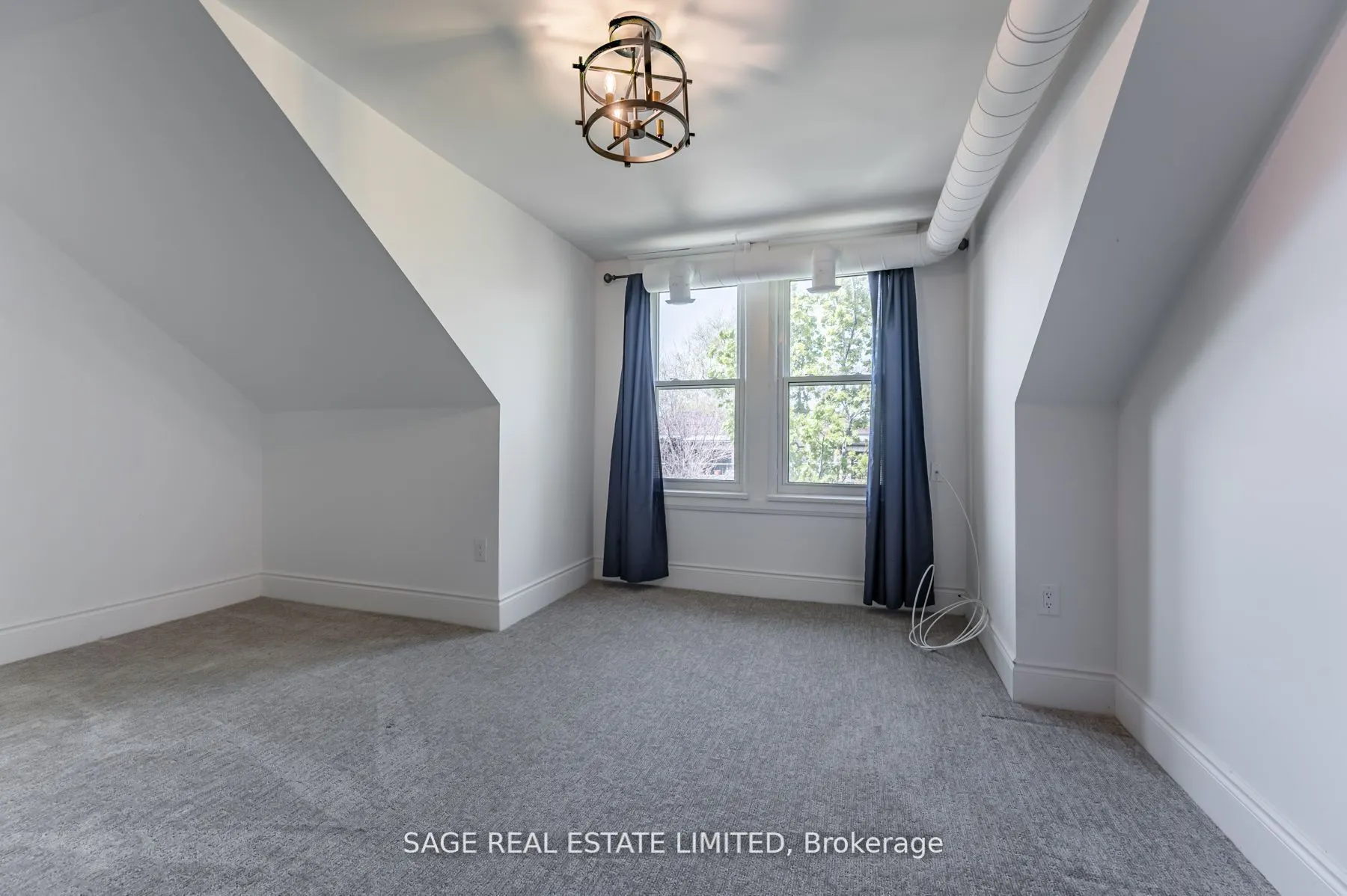 459 Aberdeen Avenue, #3rd
