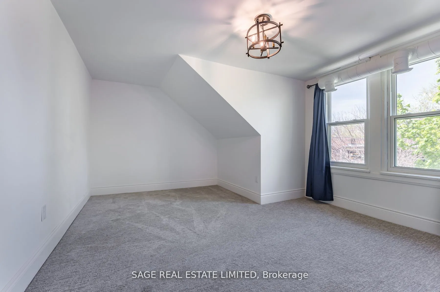 459 Aberdeen Avenue, #3rd