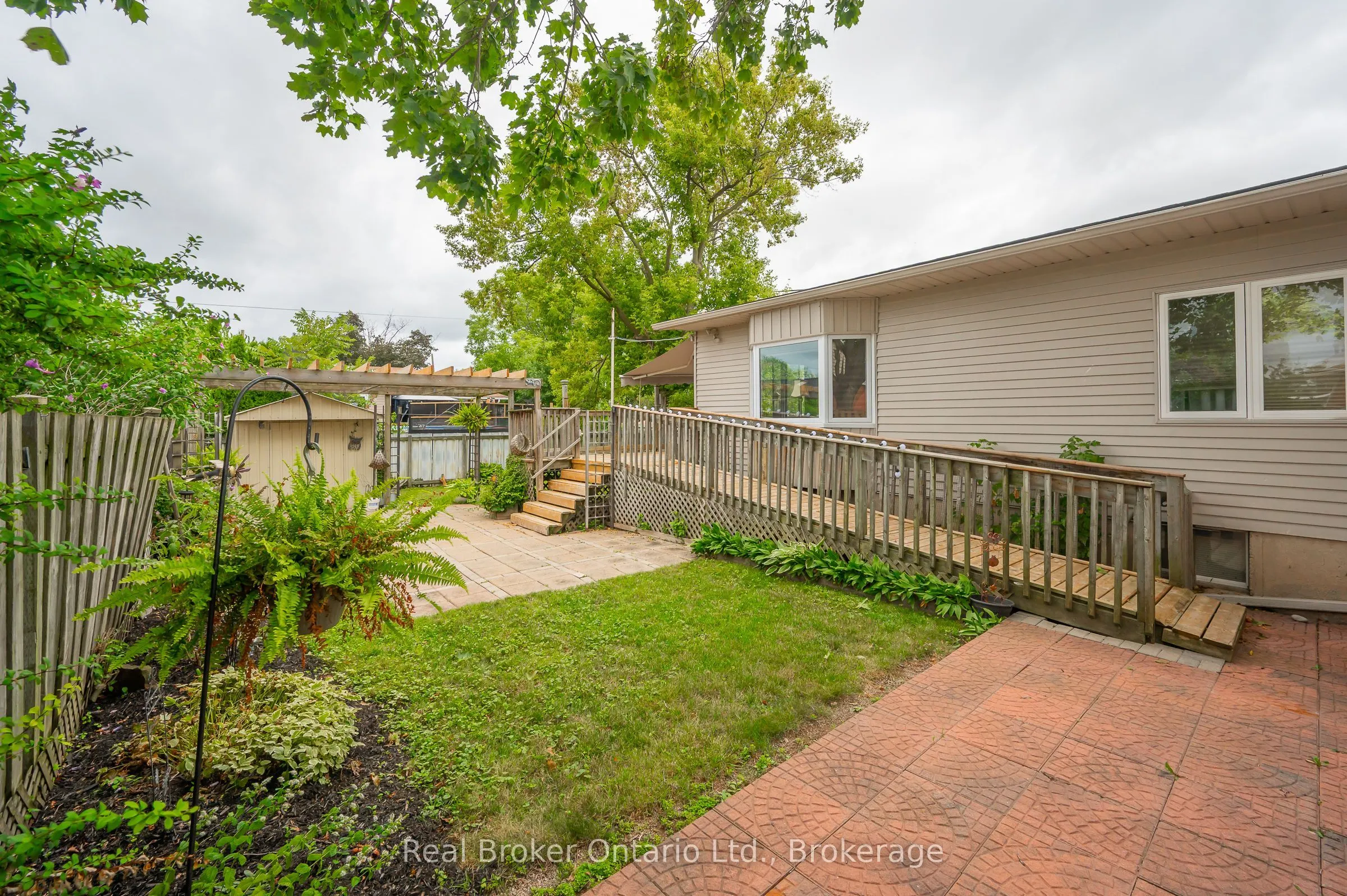 2 Cherry Avenue