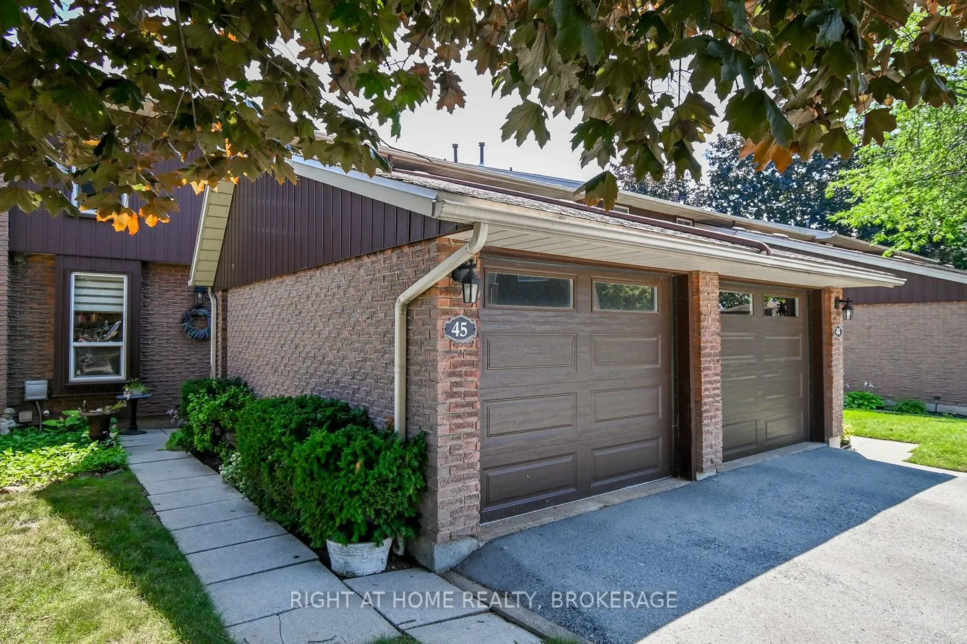 122 Lakeshore Road, #45