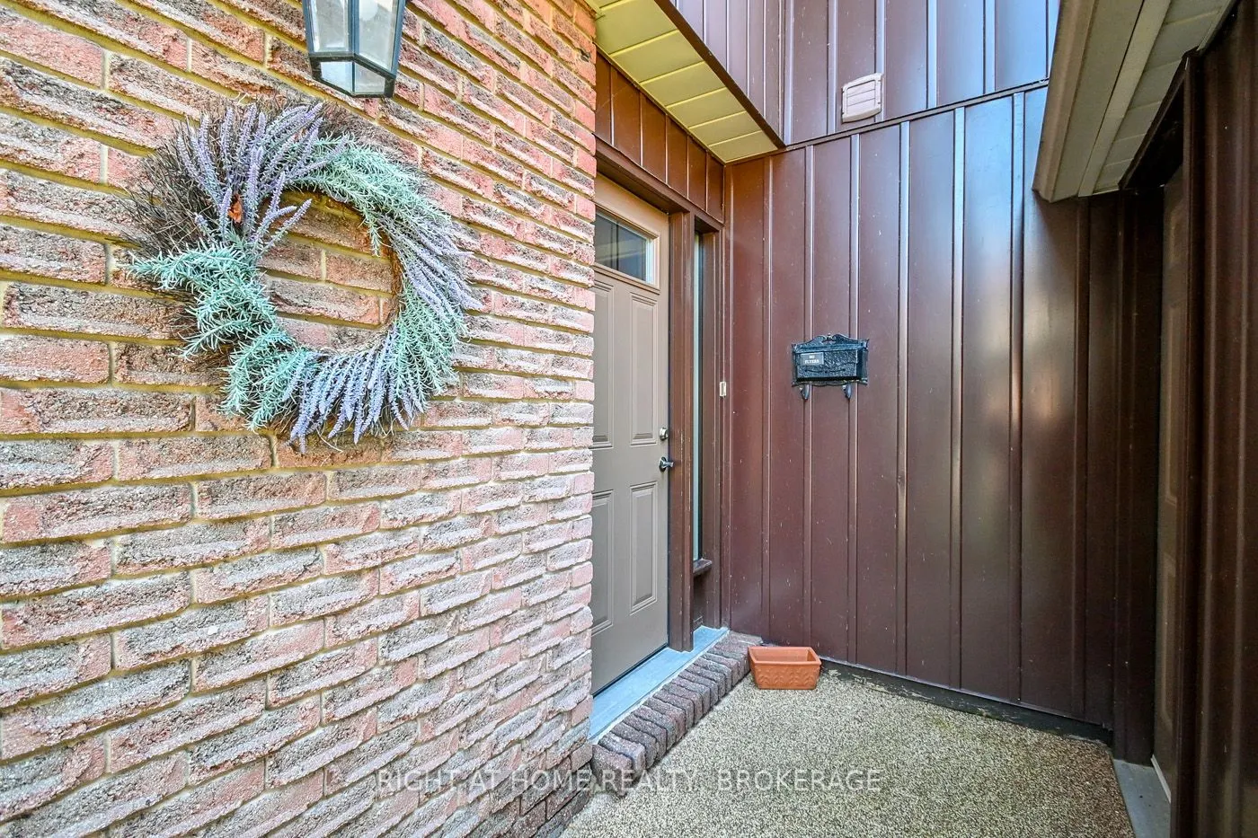 122 Lakeshore Road, #45