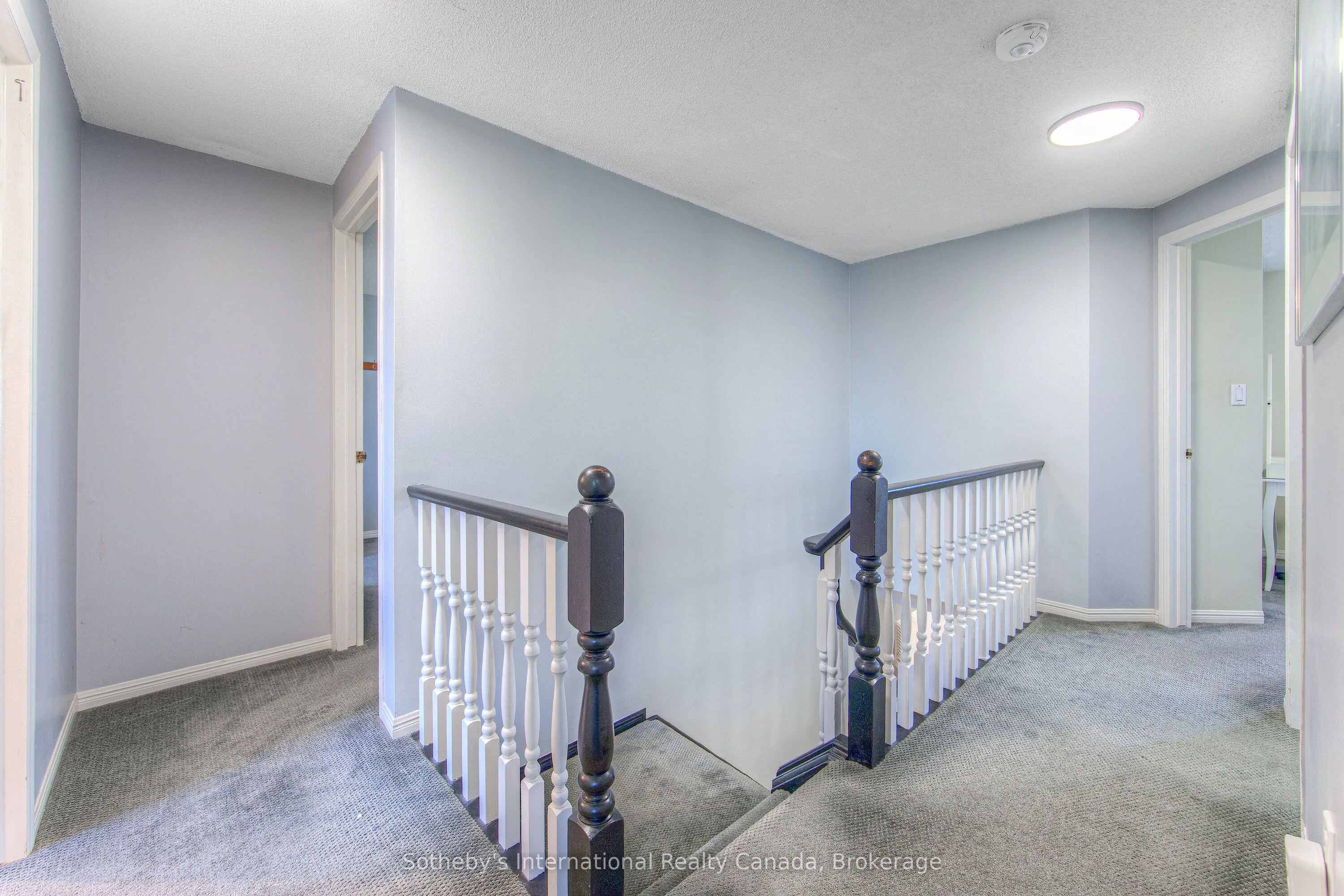 157 Twin Crescent