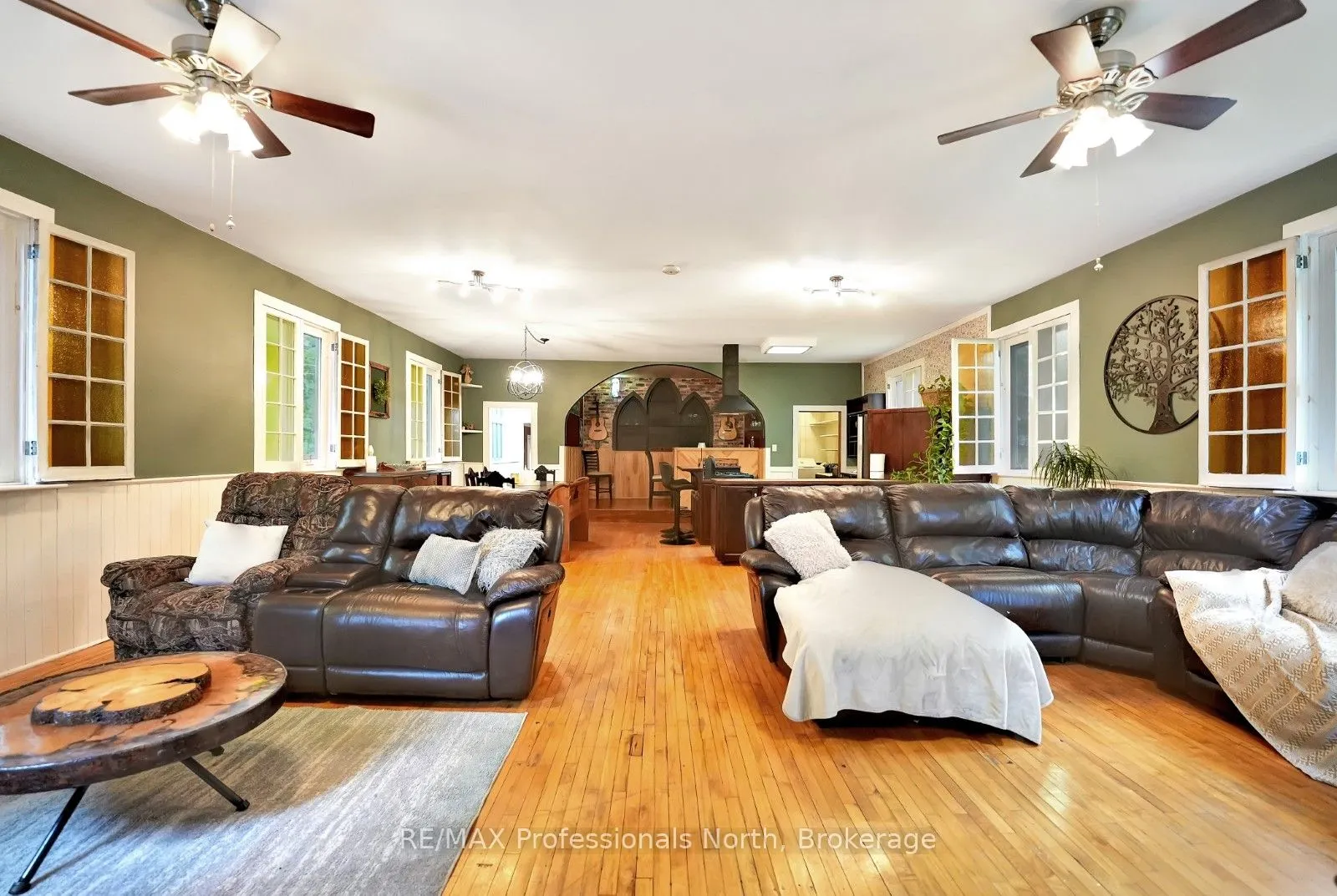 1018 St. Andrews Court