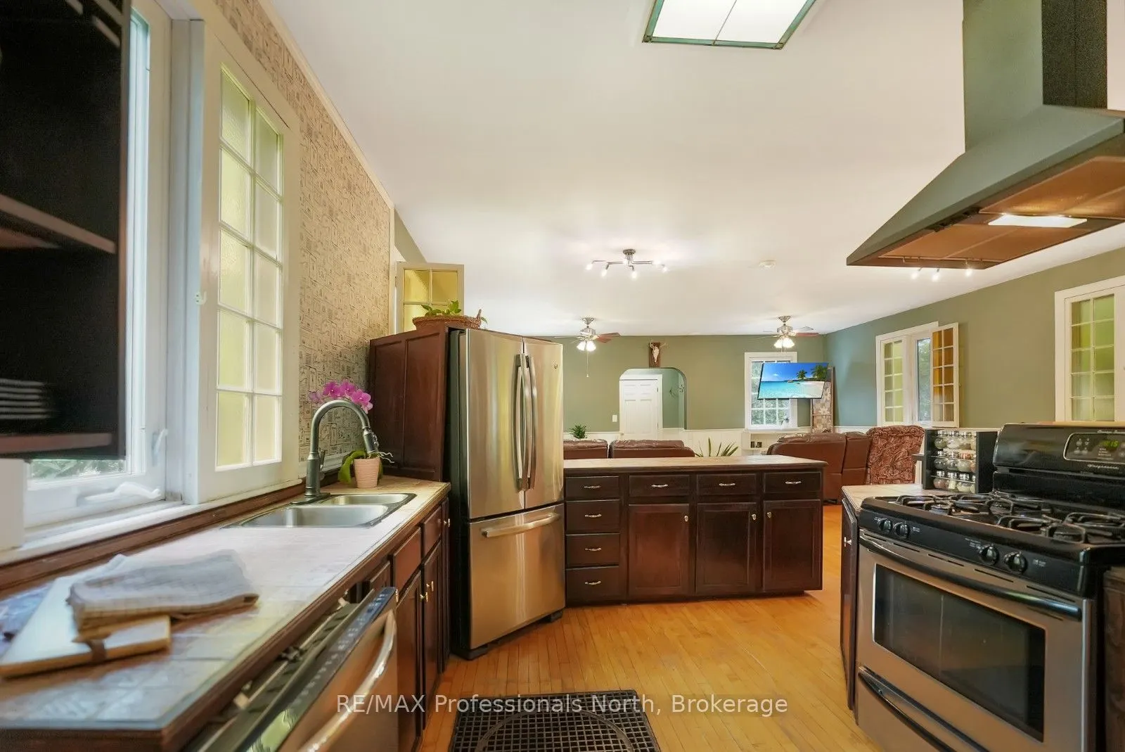 1018 St. Andrews Court