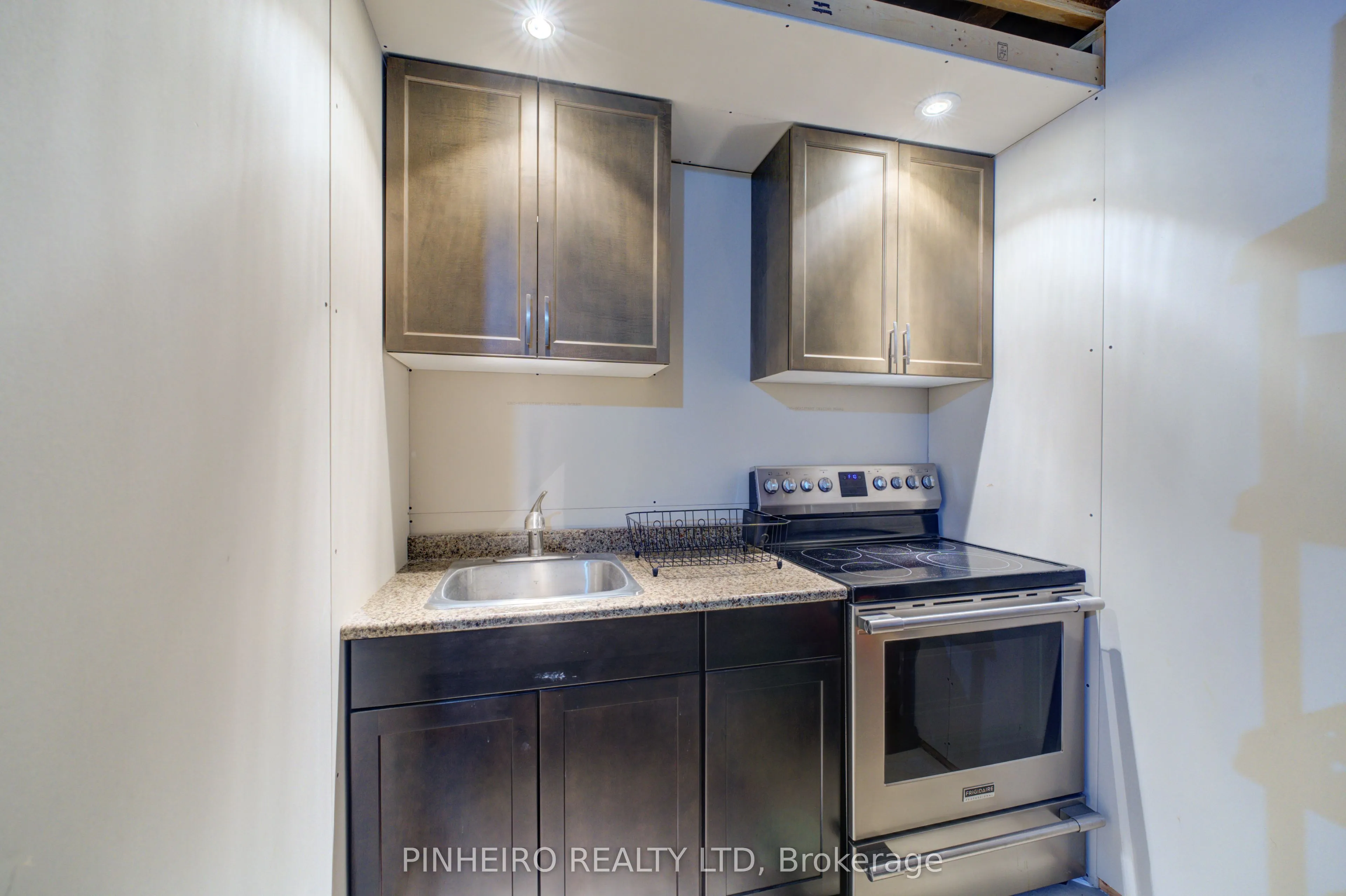 3278 Colonel Talbot Road, #189