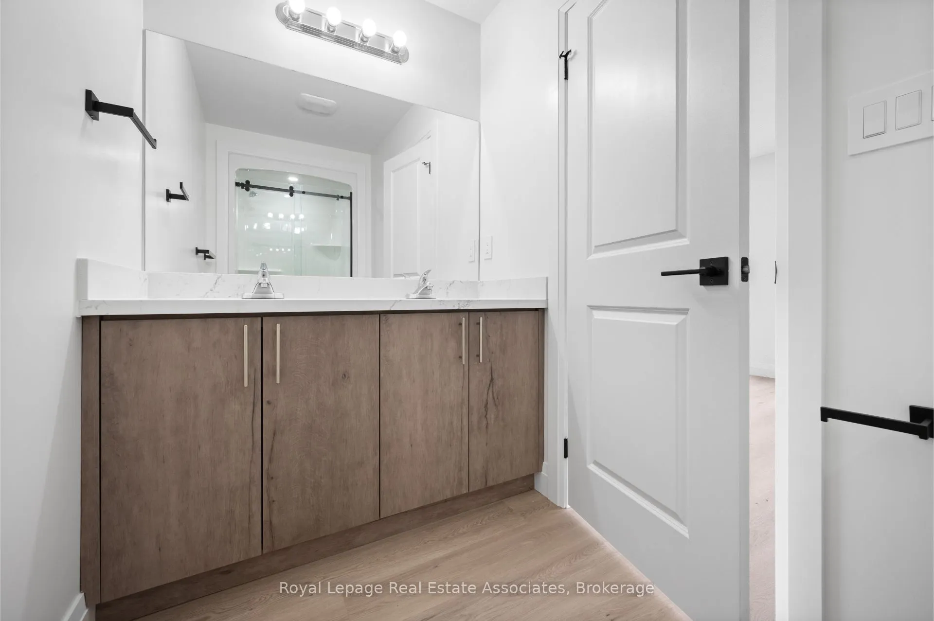 73 Warren Trail, #33