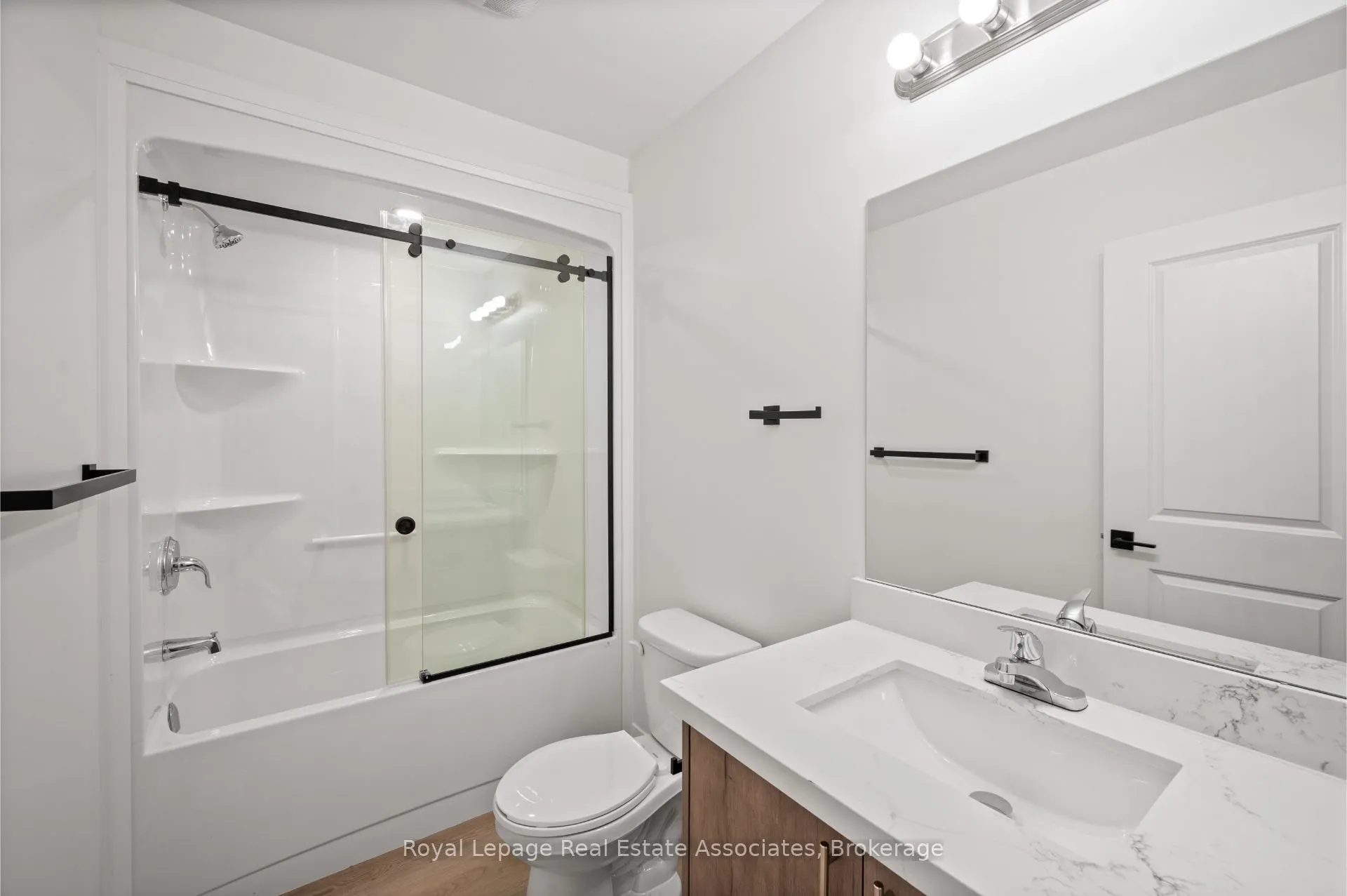 73 Warren Trail, #33