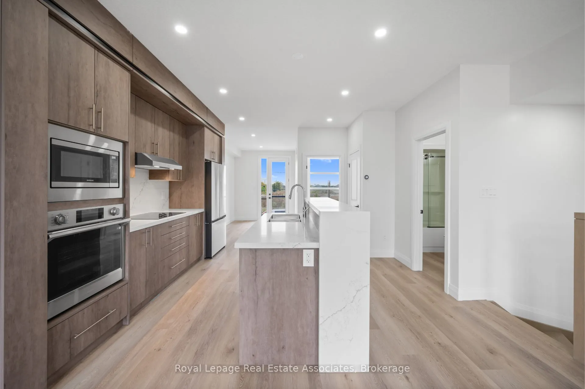 73 Warren Trail, #33