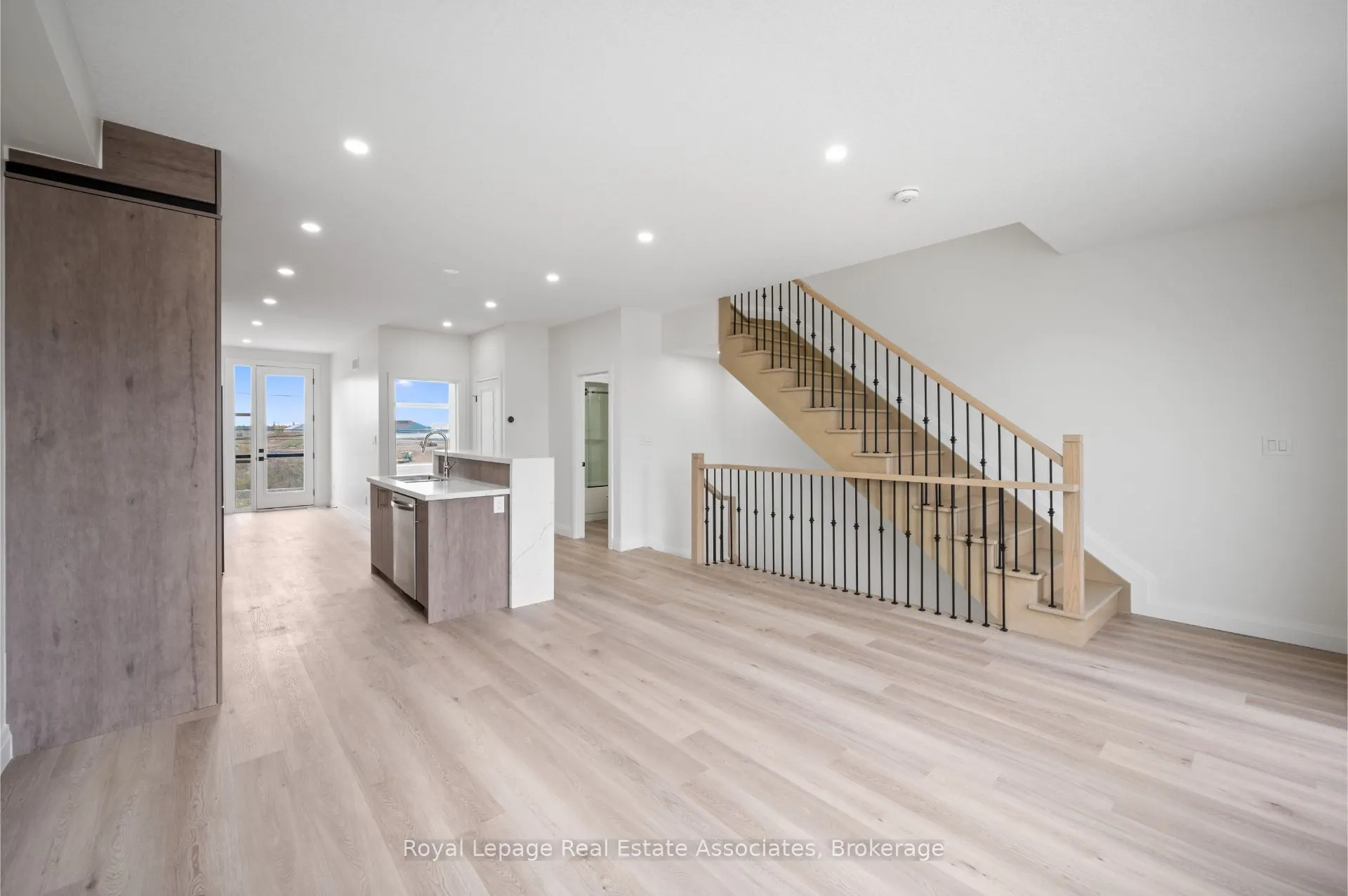 73 Warren Trail, #33