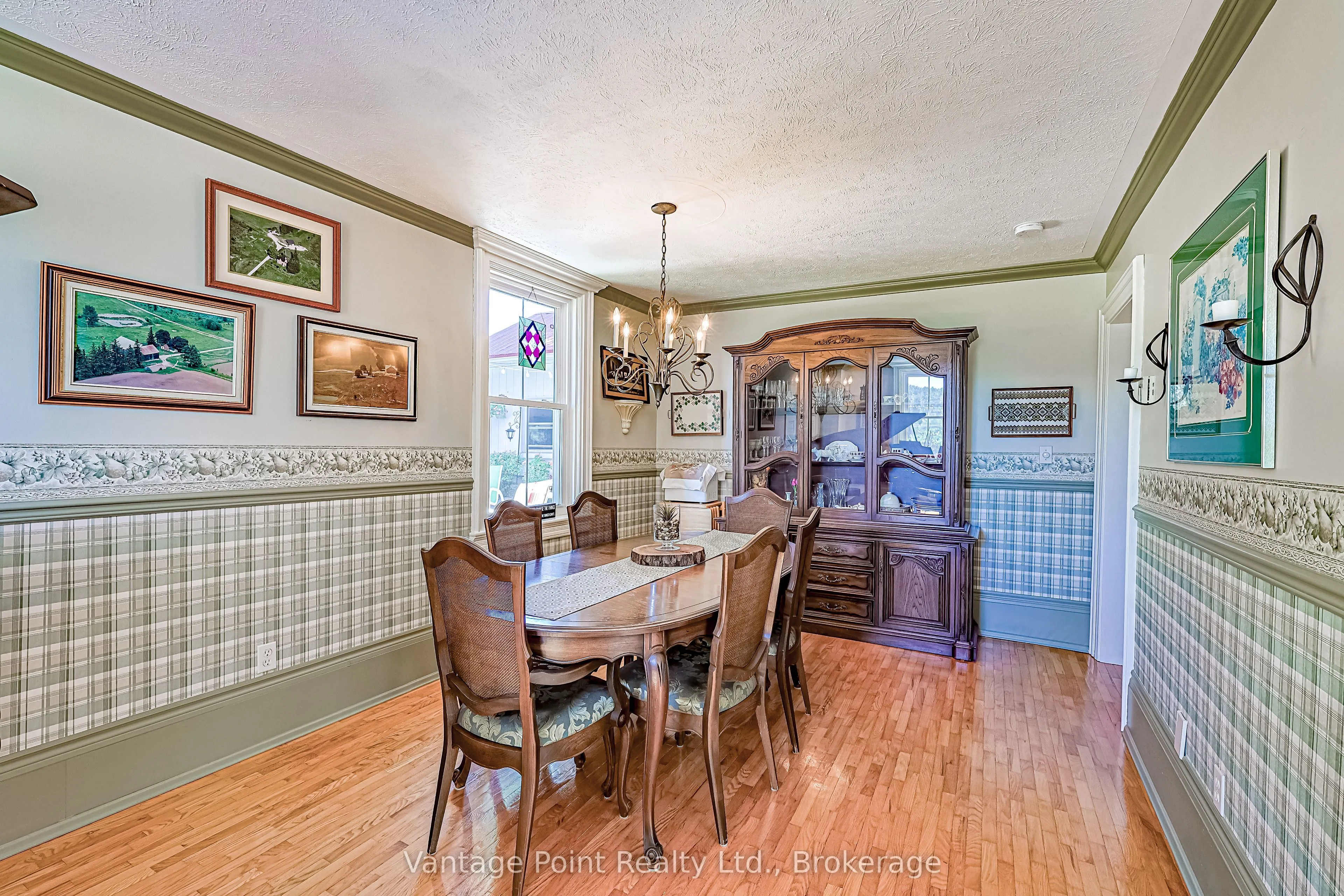 557440 4th Concession S