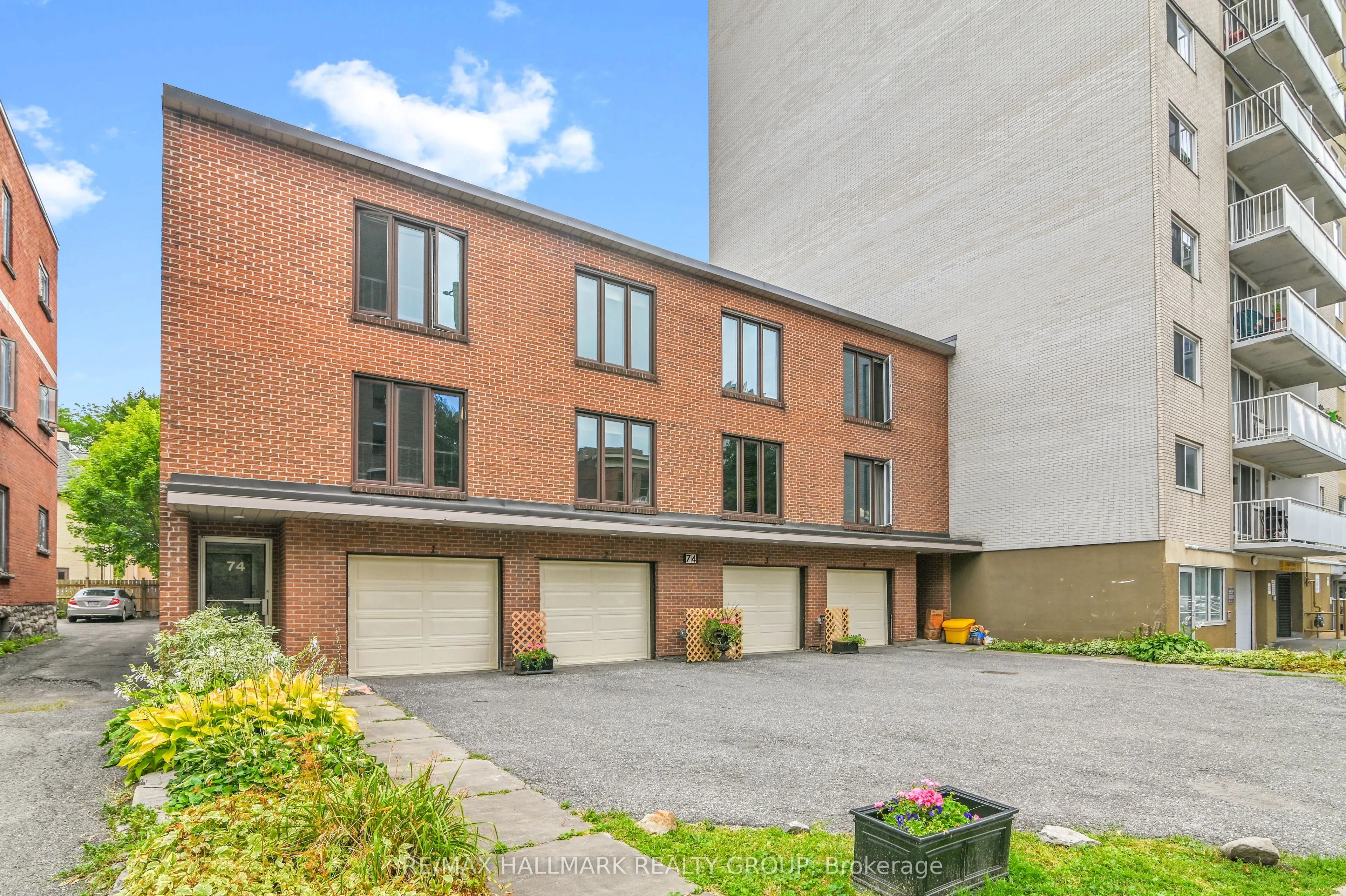 74 Somerset Street W, #3