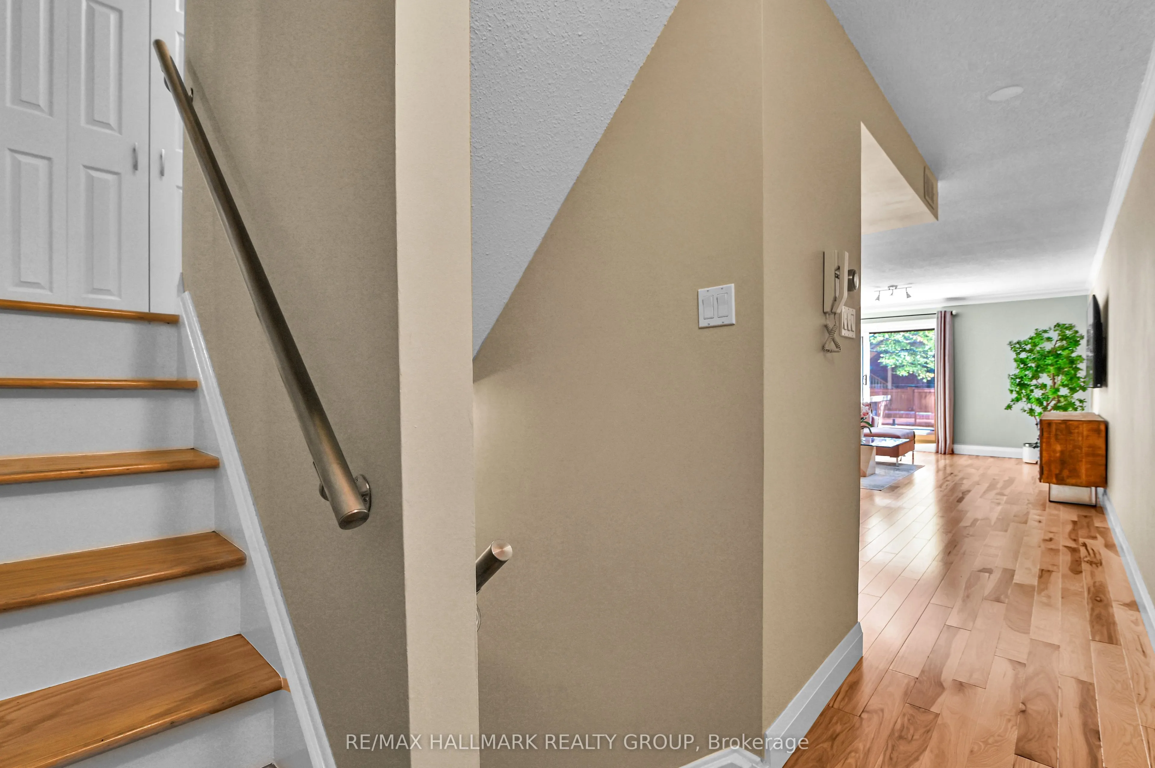 74 Somerset Street W, #3