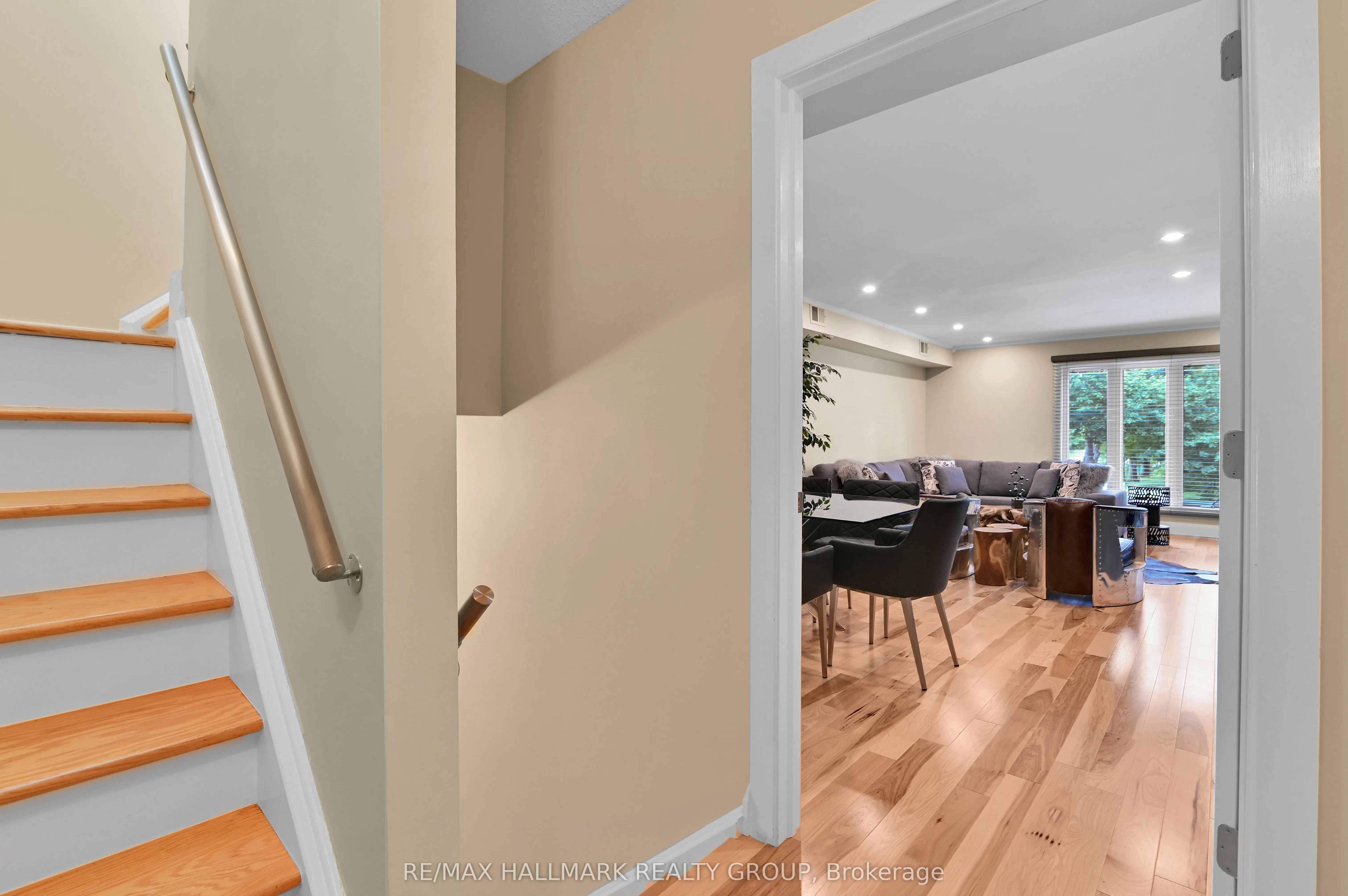 74 Somerset Street W, #3