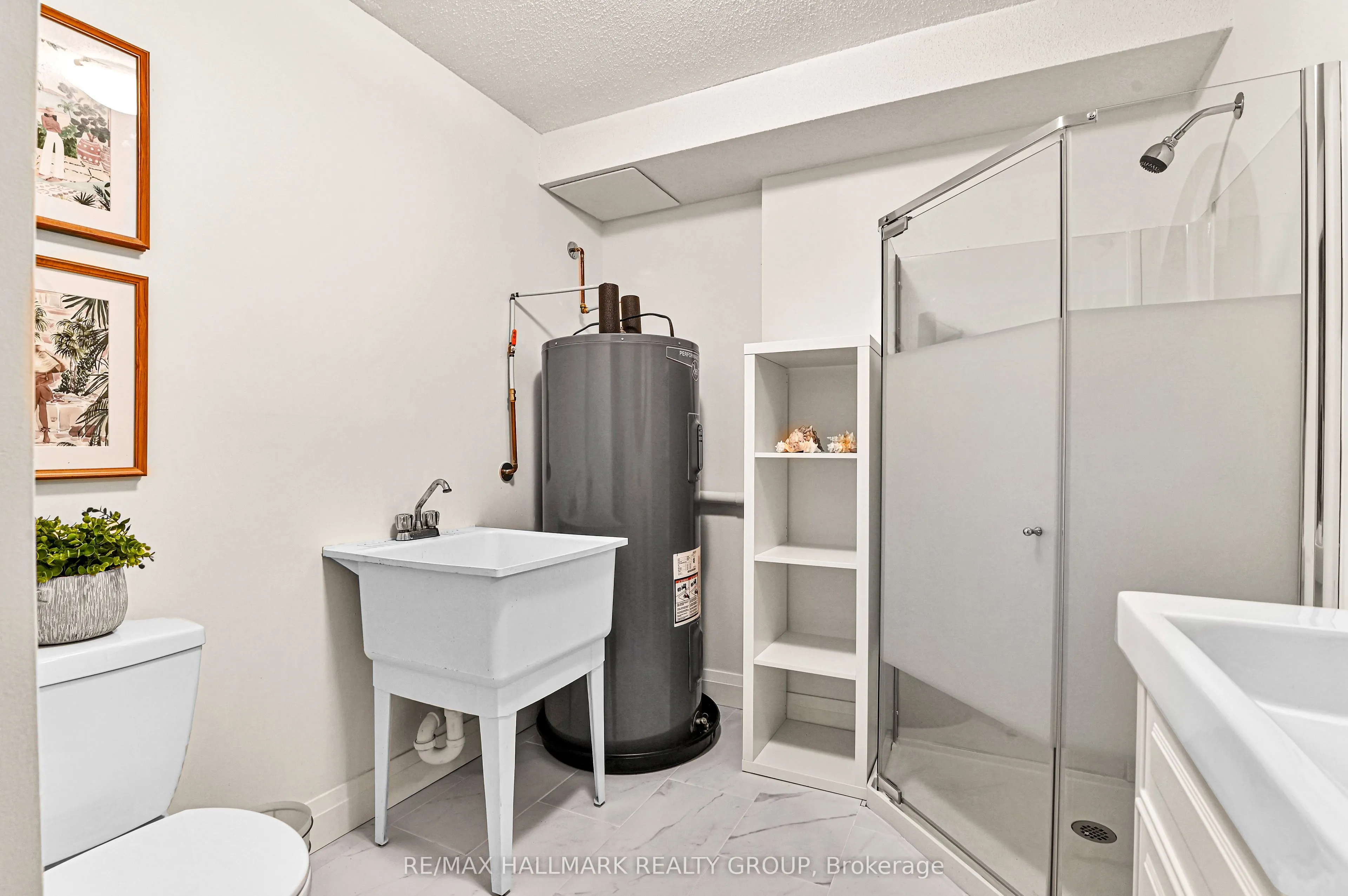 74 Somerset Street W, #3