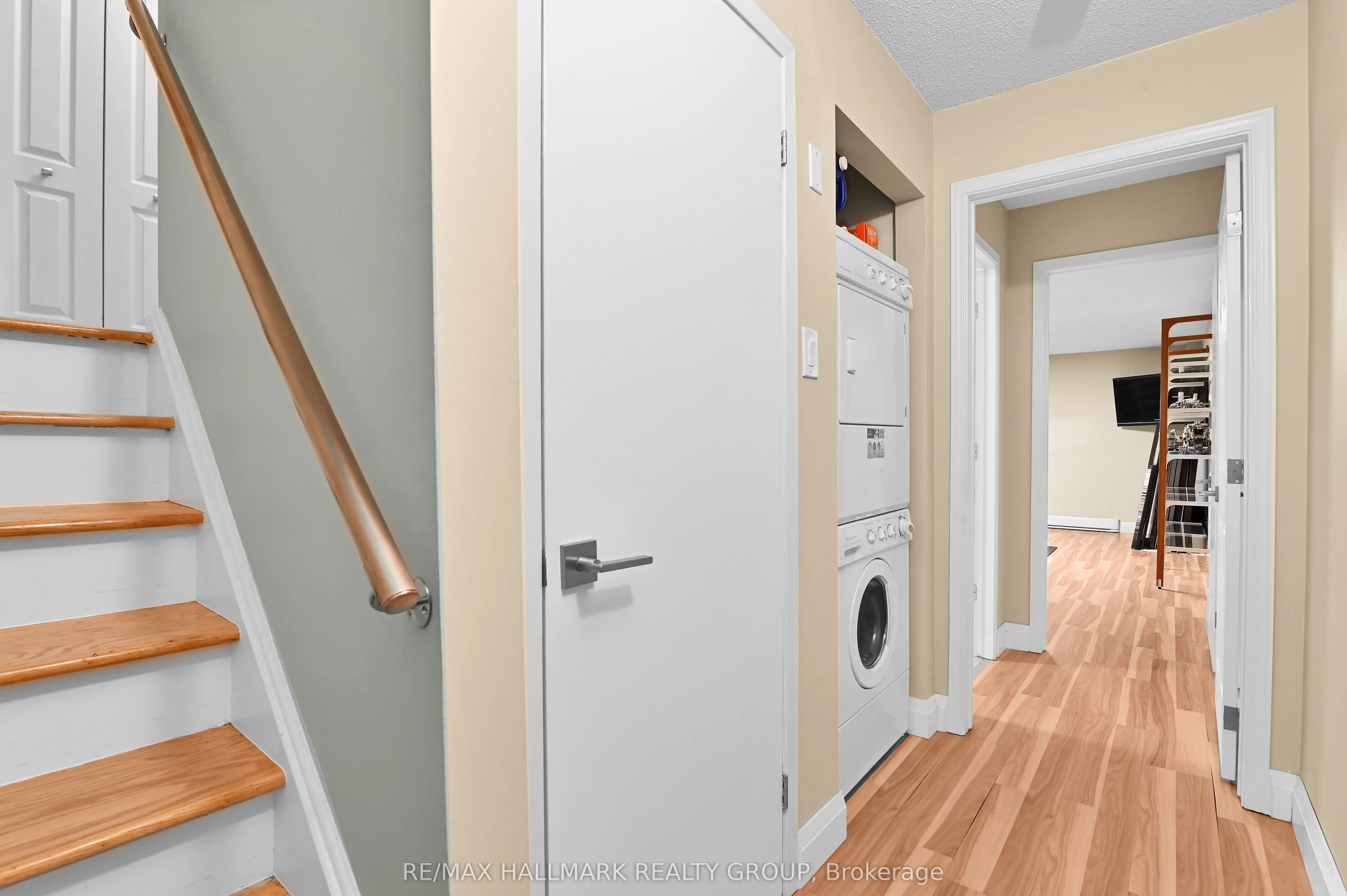 74 Somerset Street W, #3