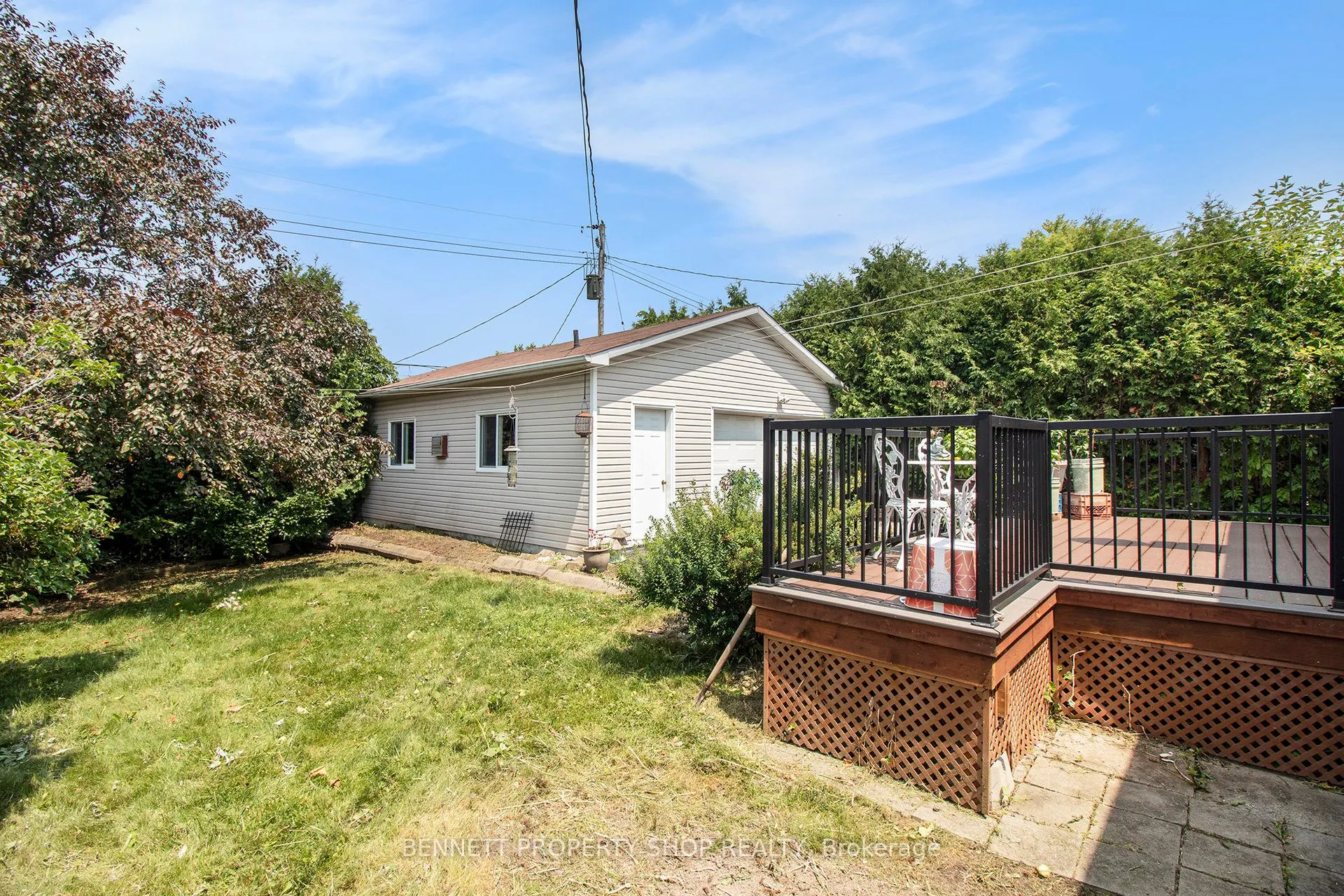 303 Gleneagles Avenue