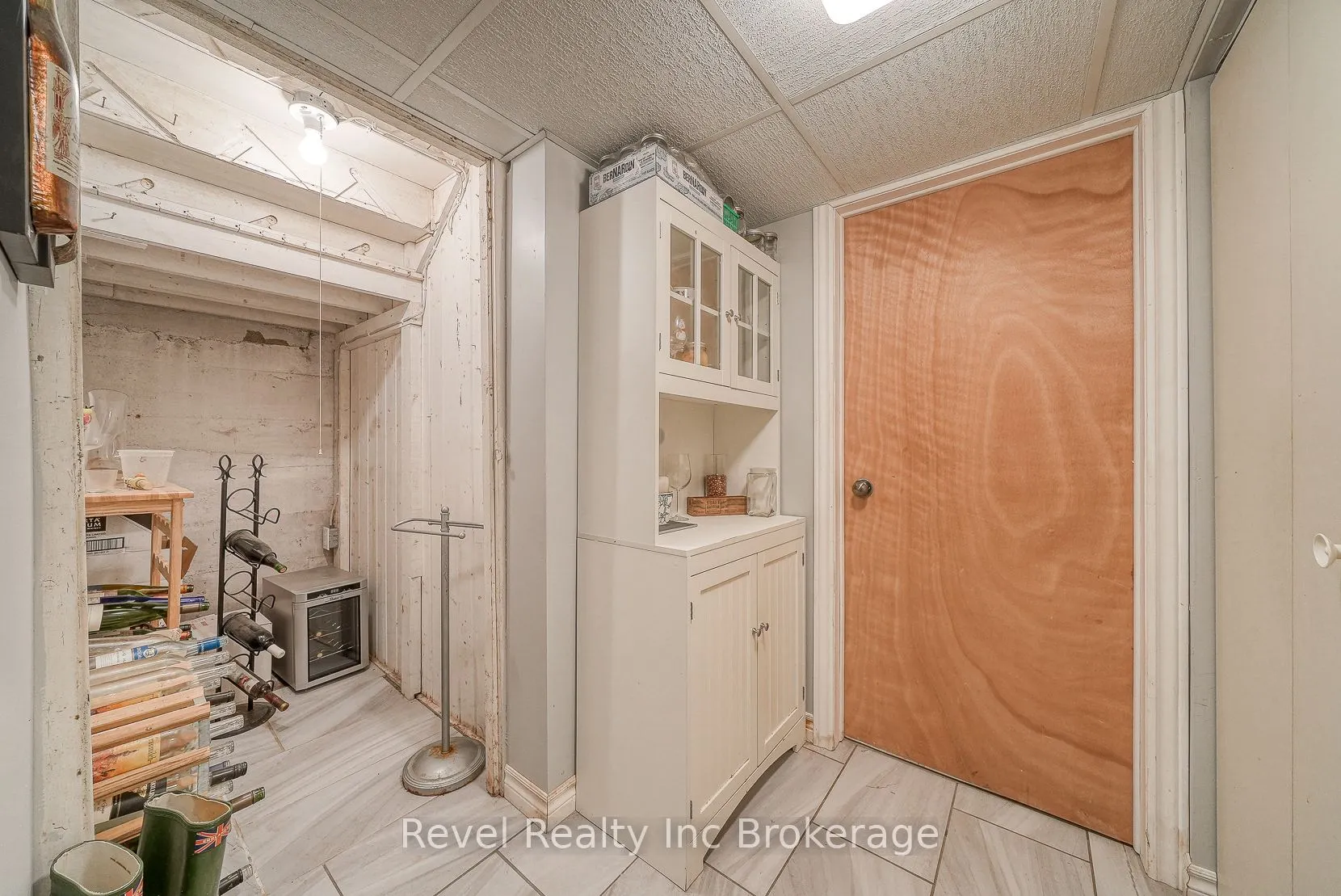 140 Vansittart Avenue