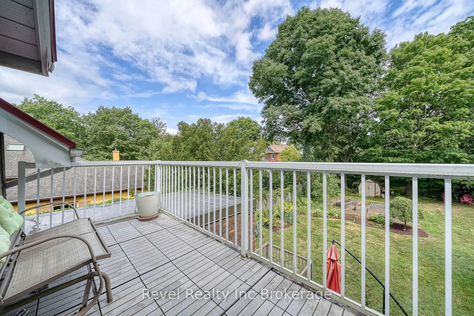 140 Vansittart Avenue