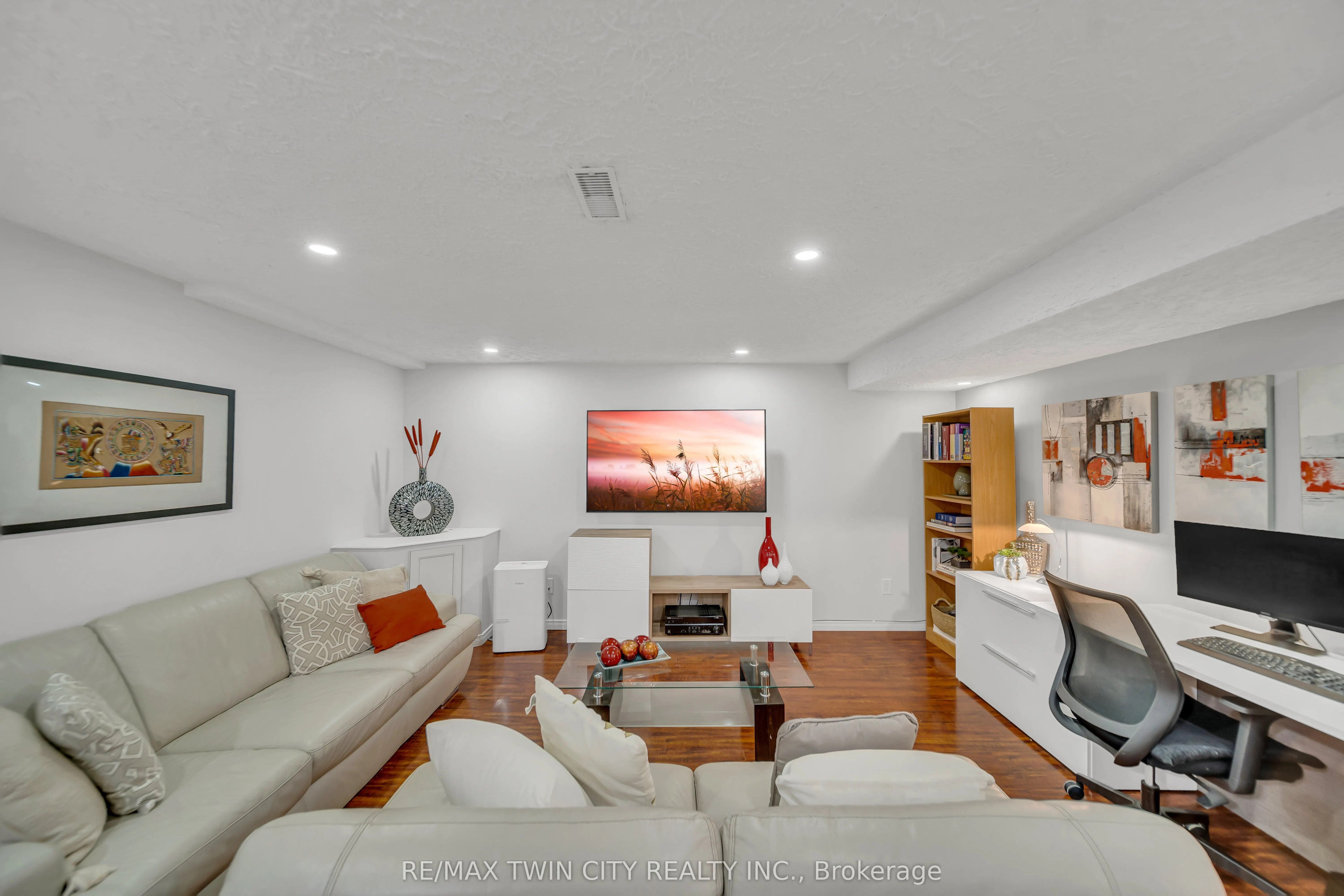 477 Strasburg Road