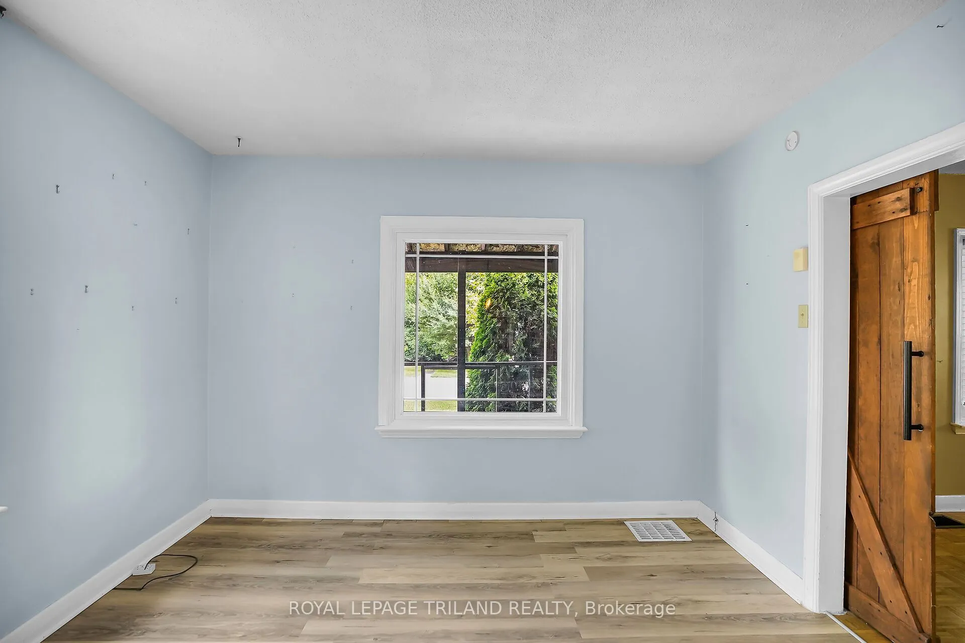 55 Cliftonvale Avenue