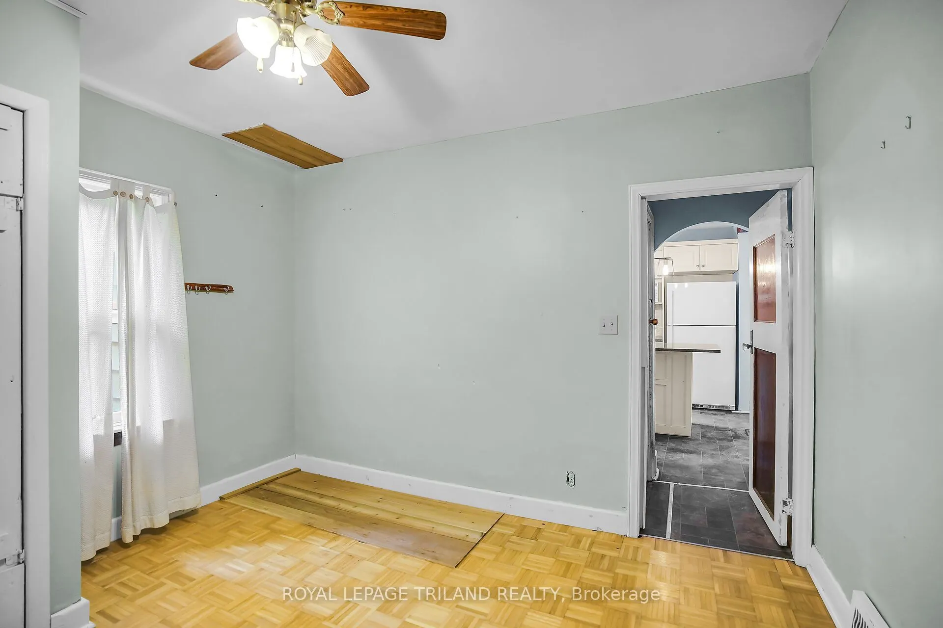 55 Cliftonvale Avenue