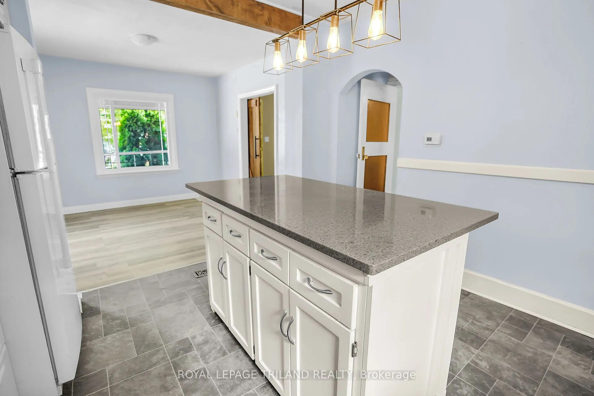 55 Cliftonvale Avenue