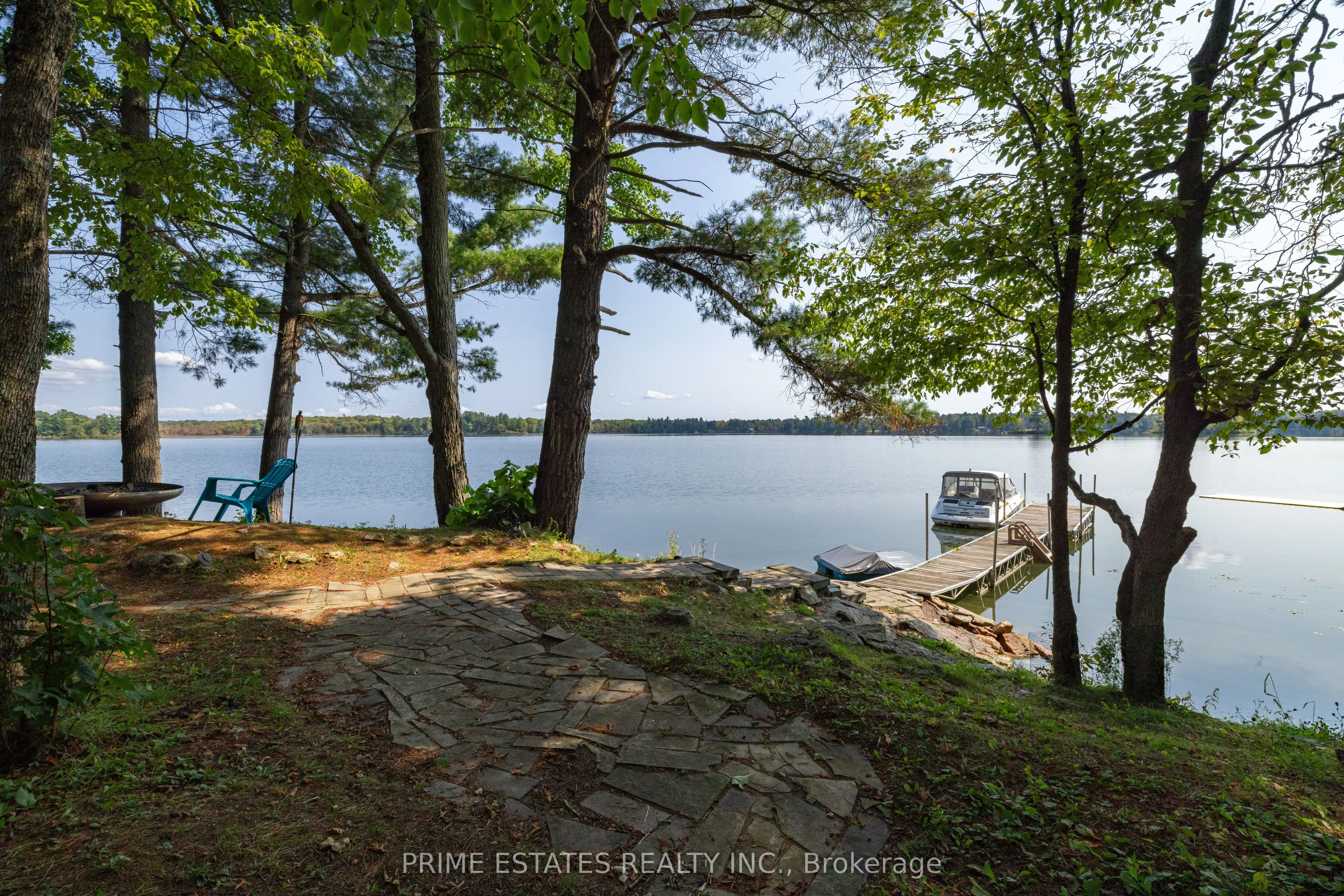 1070 WEST SHORE Lane