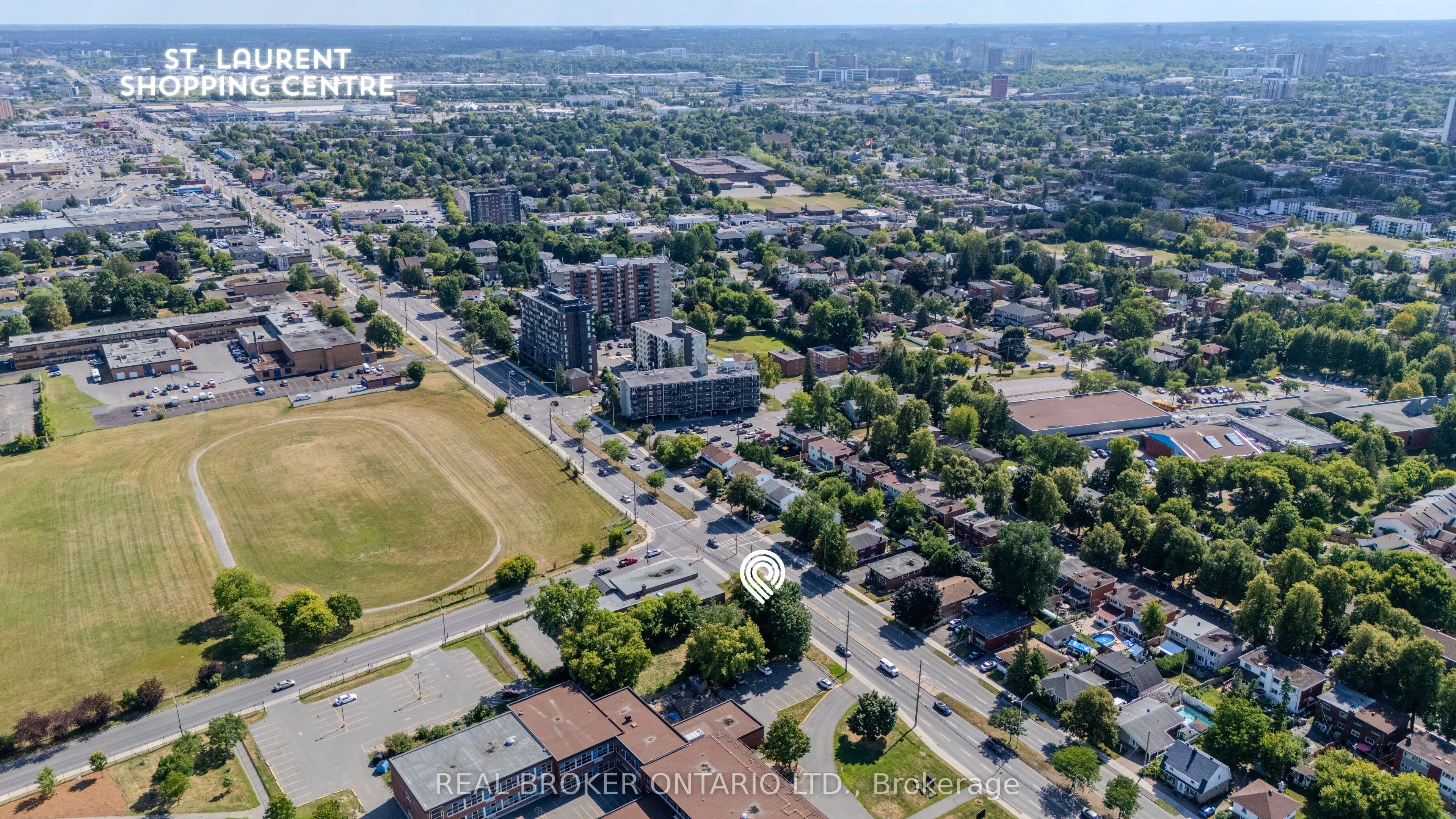 713 St Laurent Boulevard