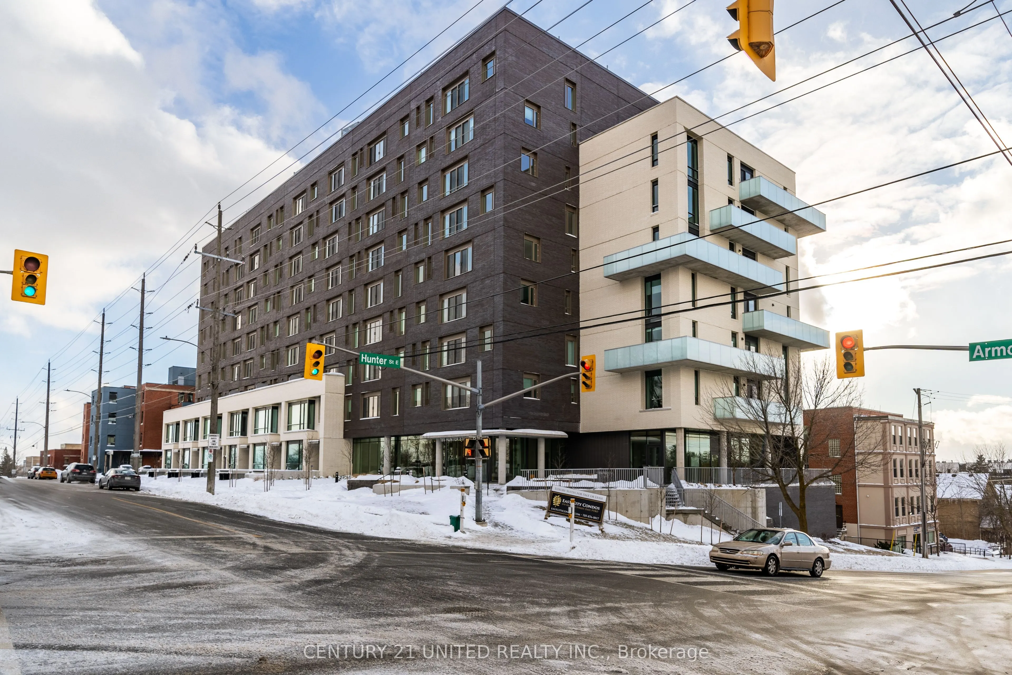 195 Hunter Street E, #605