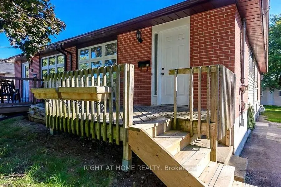 60 Bocage Street