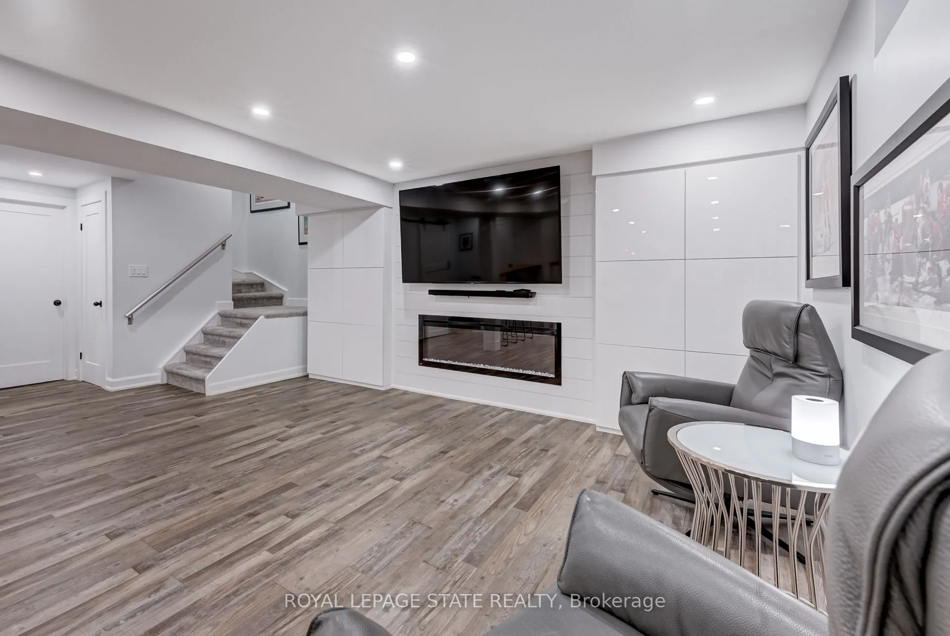 1105 Harrogate Drive