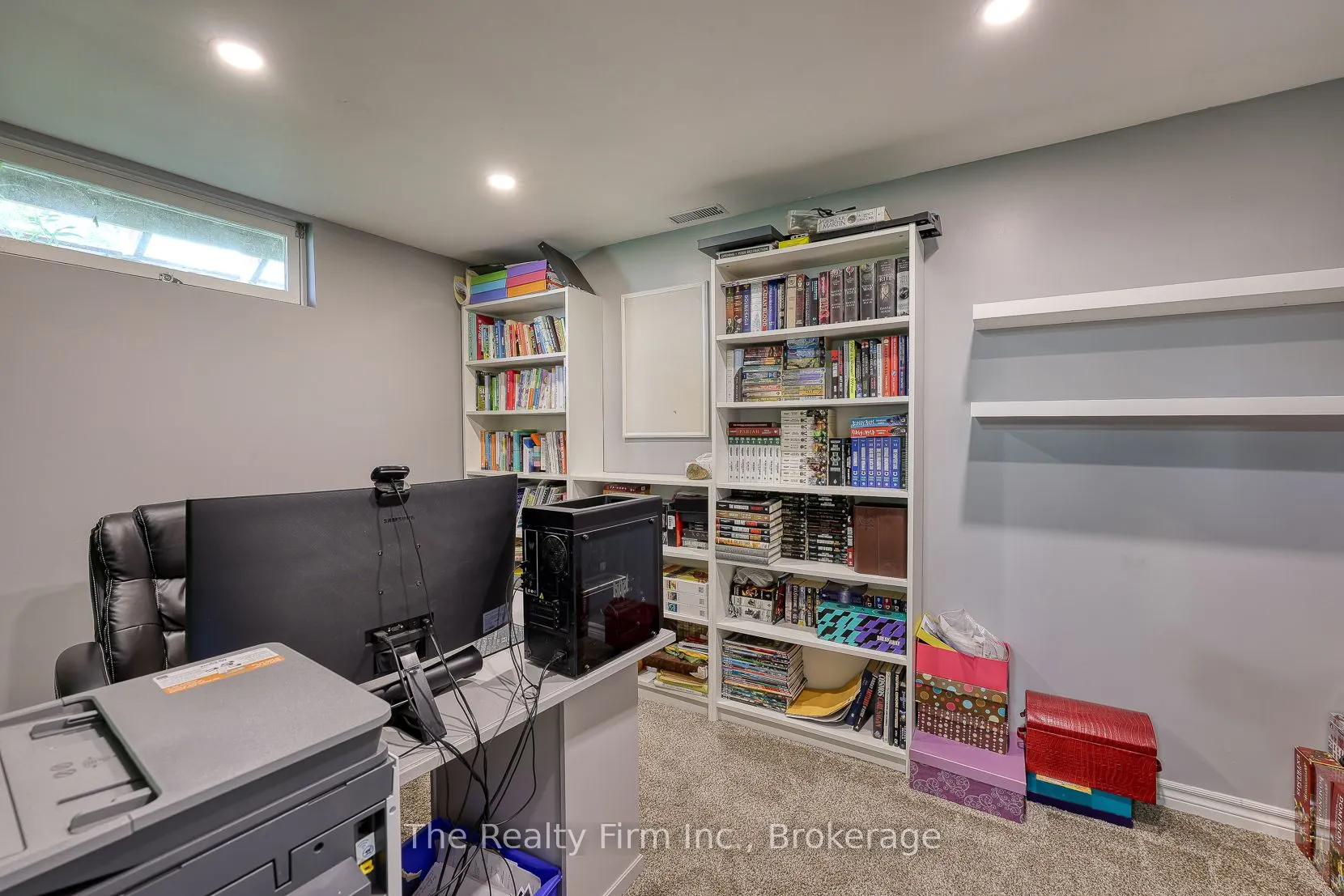 206 Charles Street E