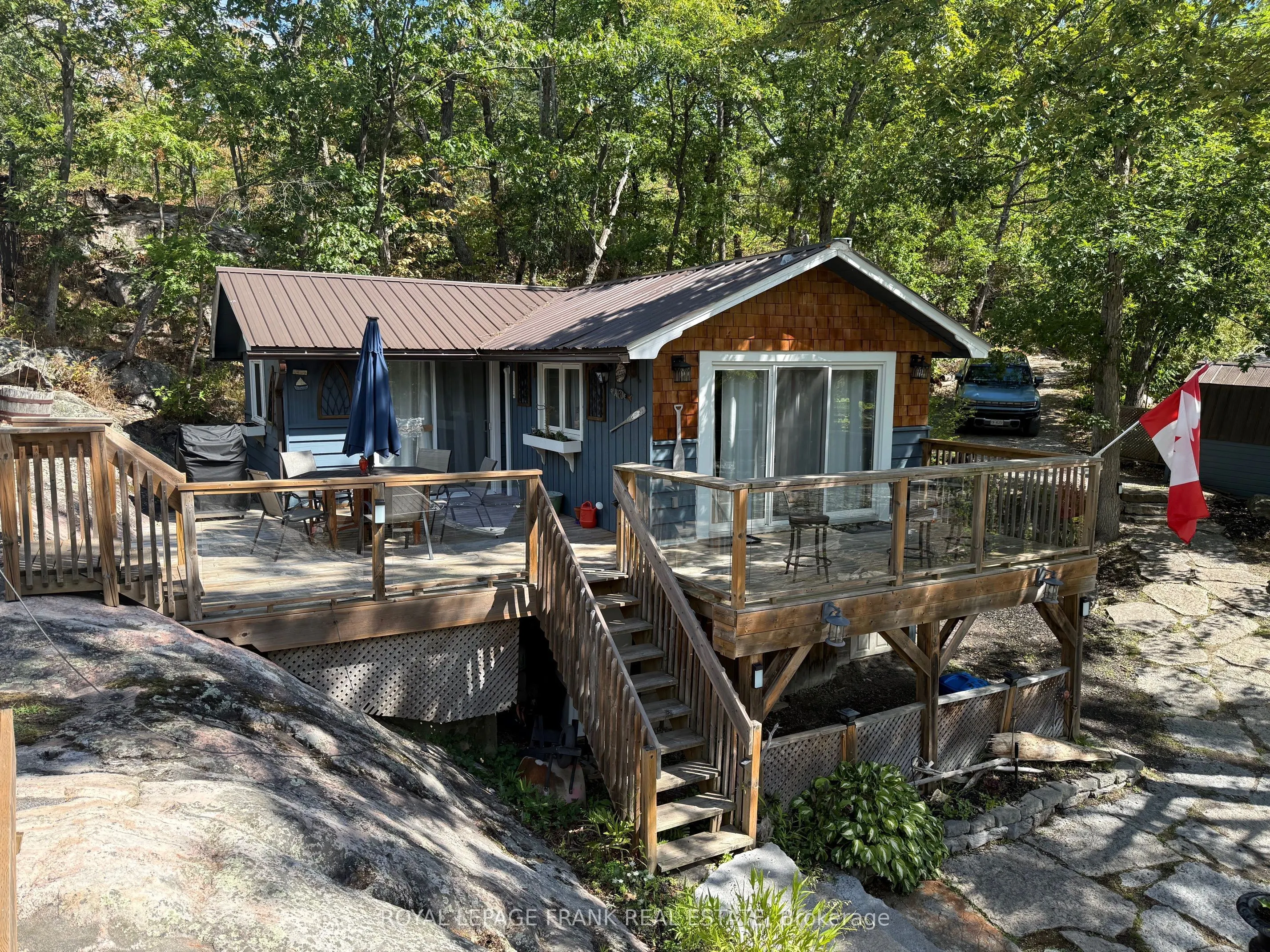 3571 Harbour Point Lane